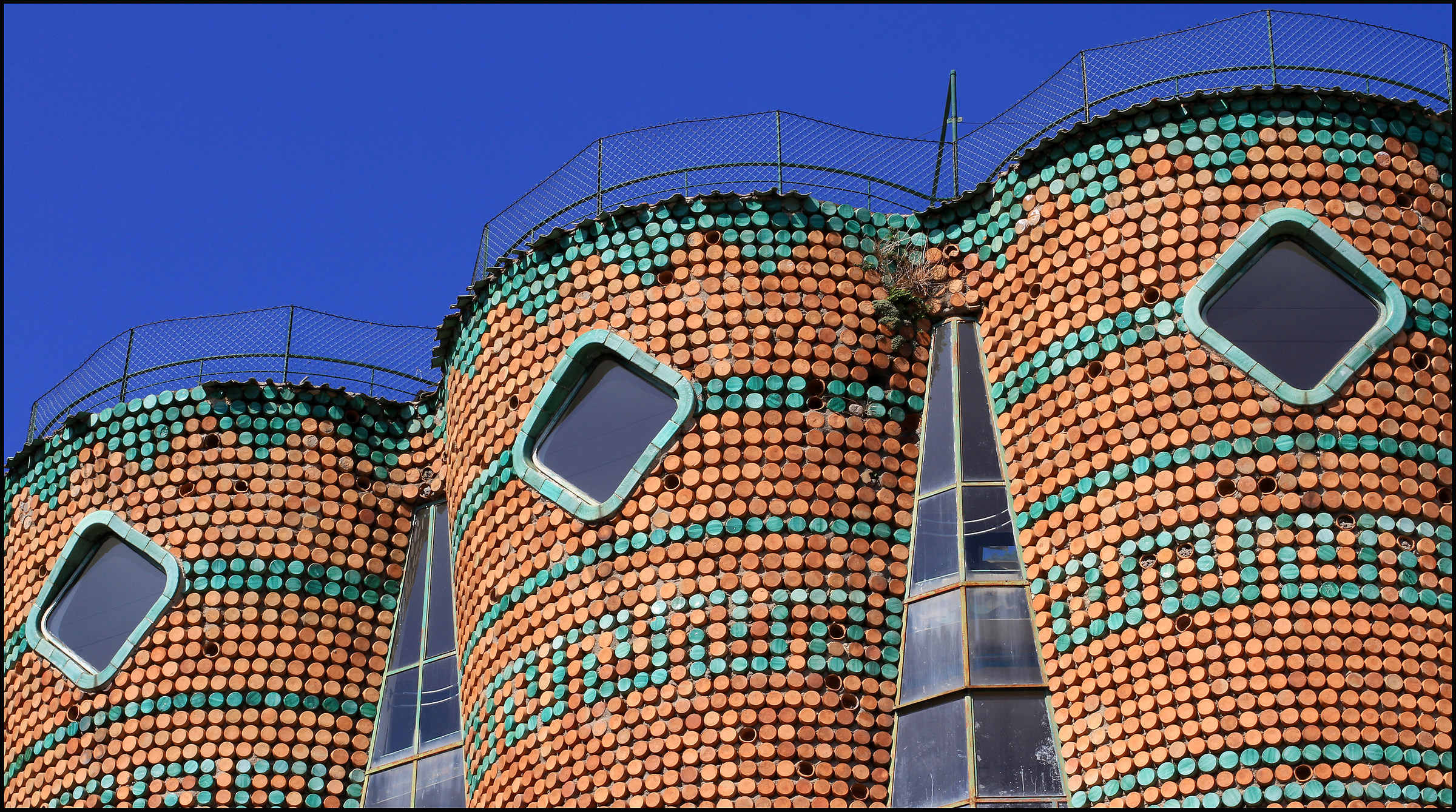 one of Vietri smboli sea ....