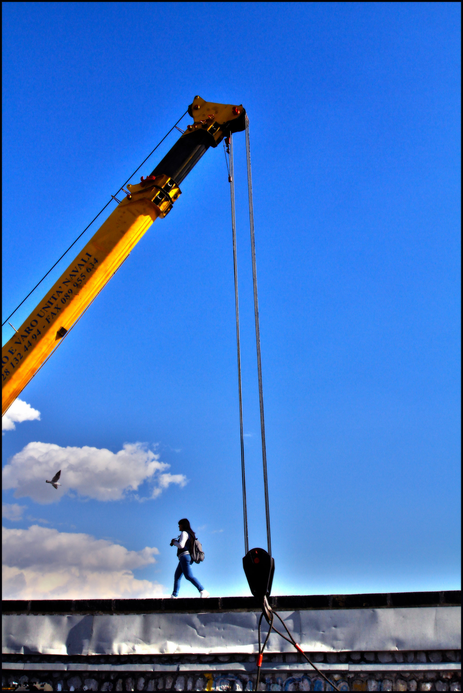 down 'to the port ....