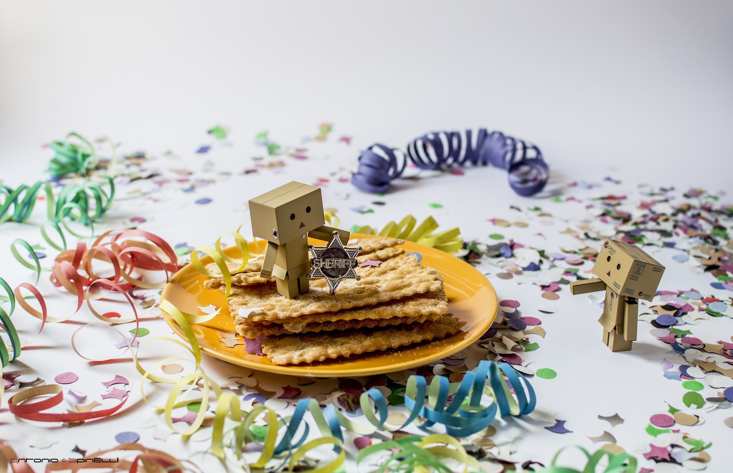 Chiacchiere e distintivo