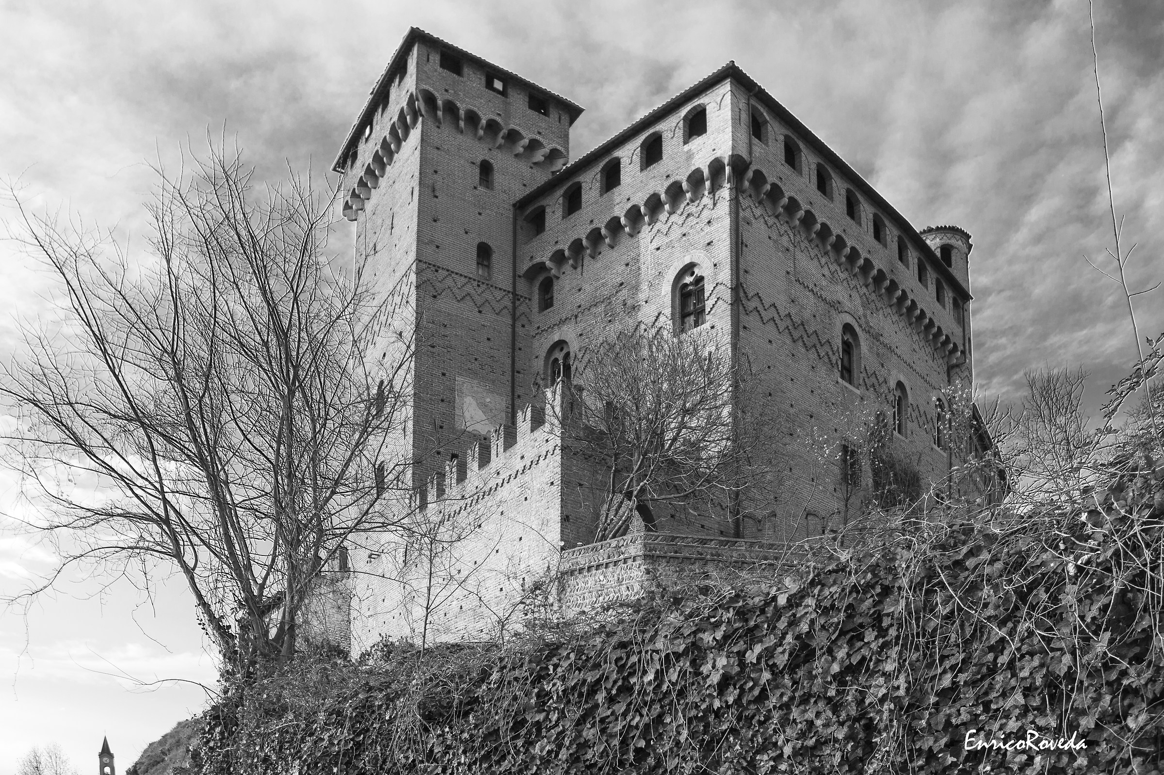 Castello di Francavilla Bisio prov. di Alessandria