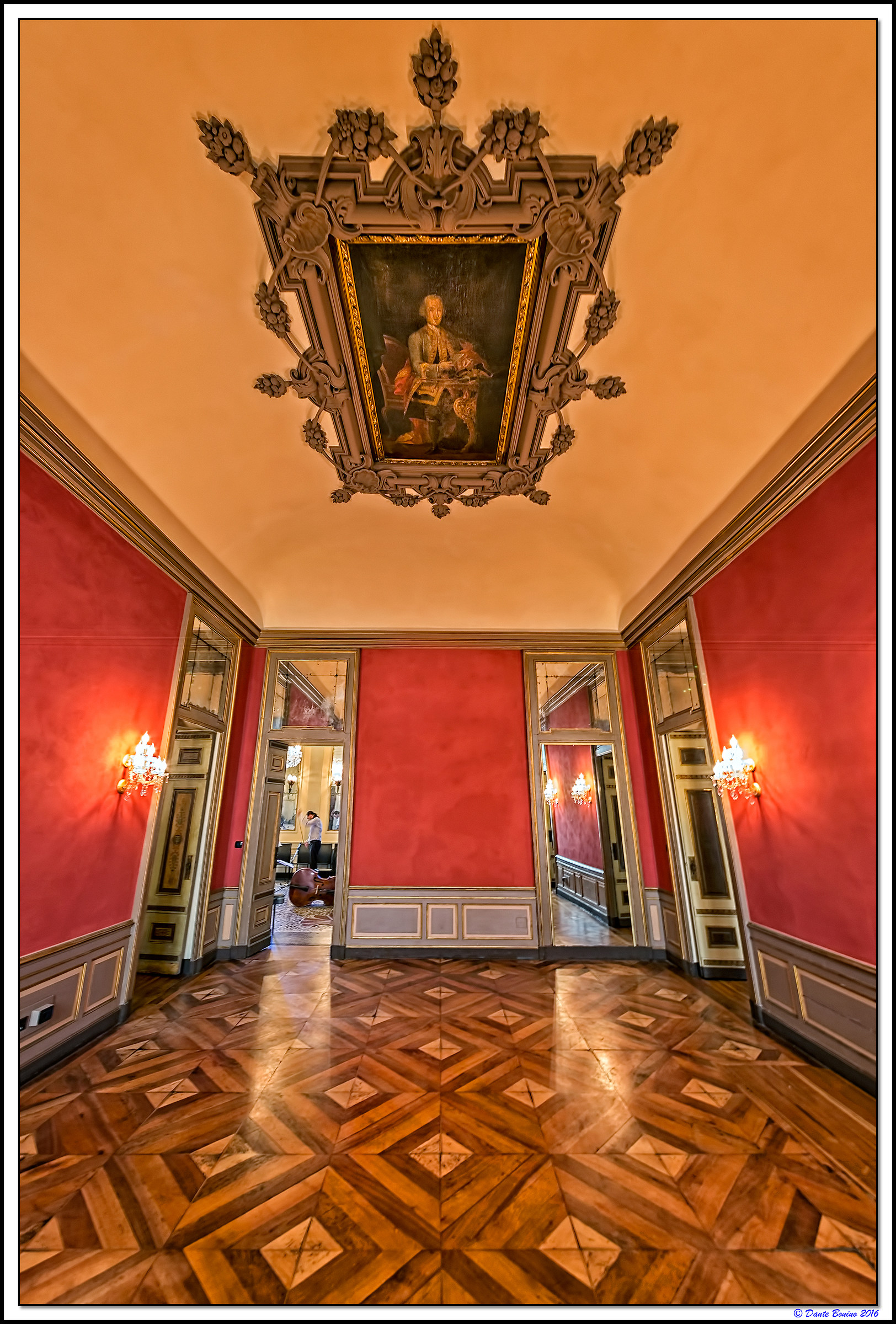 Palazzo Costa Carrù della Trinità:Sala degli s...