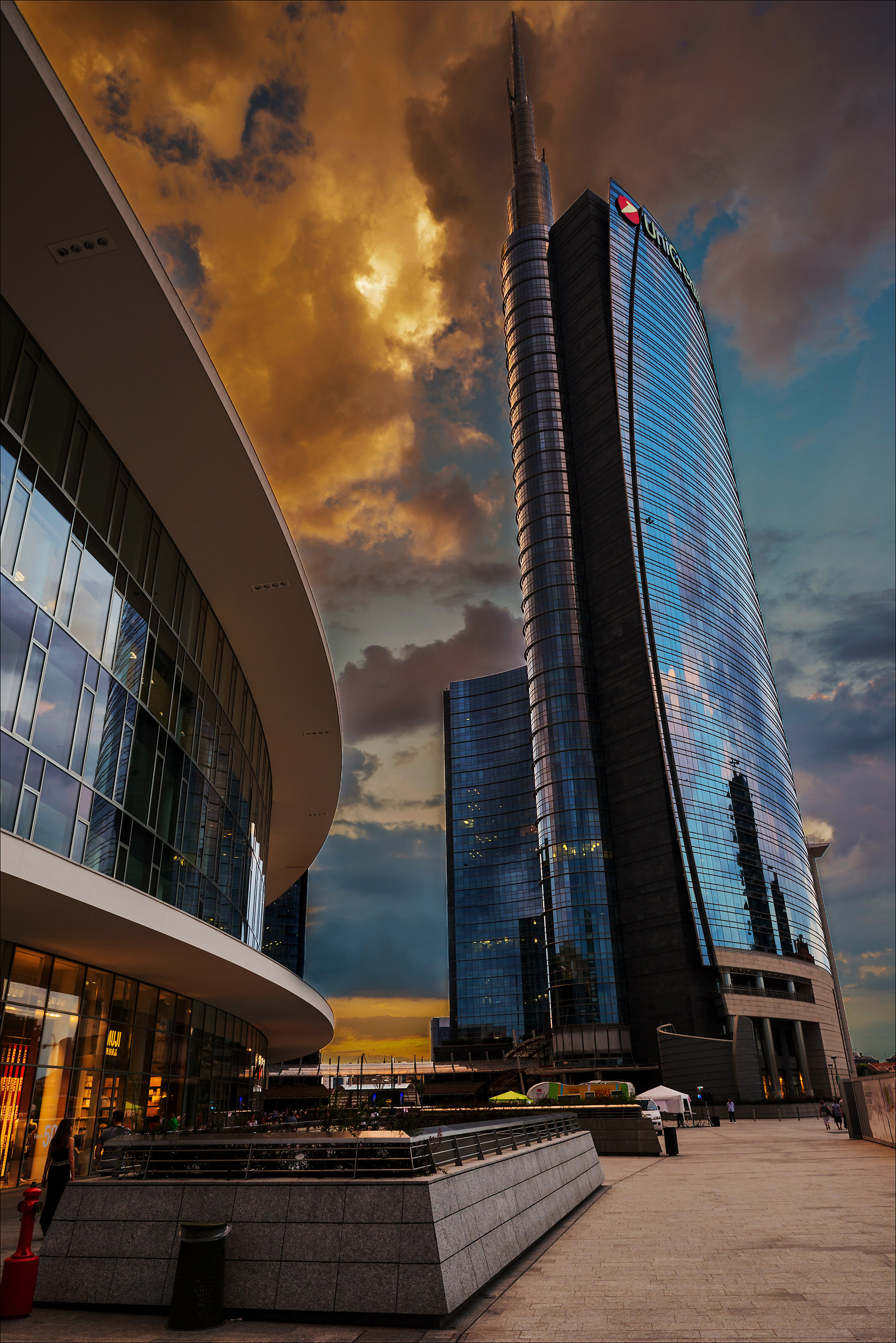 Torre Unicredit in Piazza Gae Aulenti - Milano
