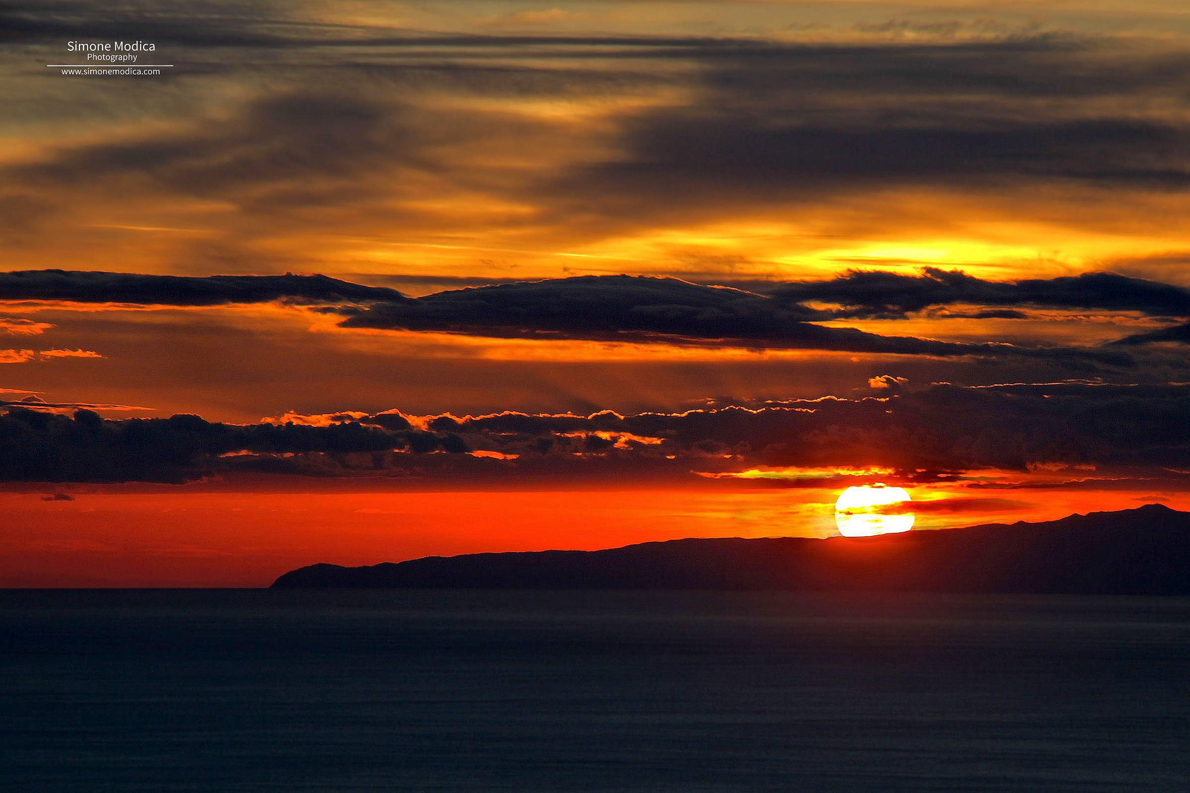 Tramonto su Capo Noli
