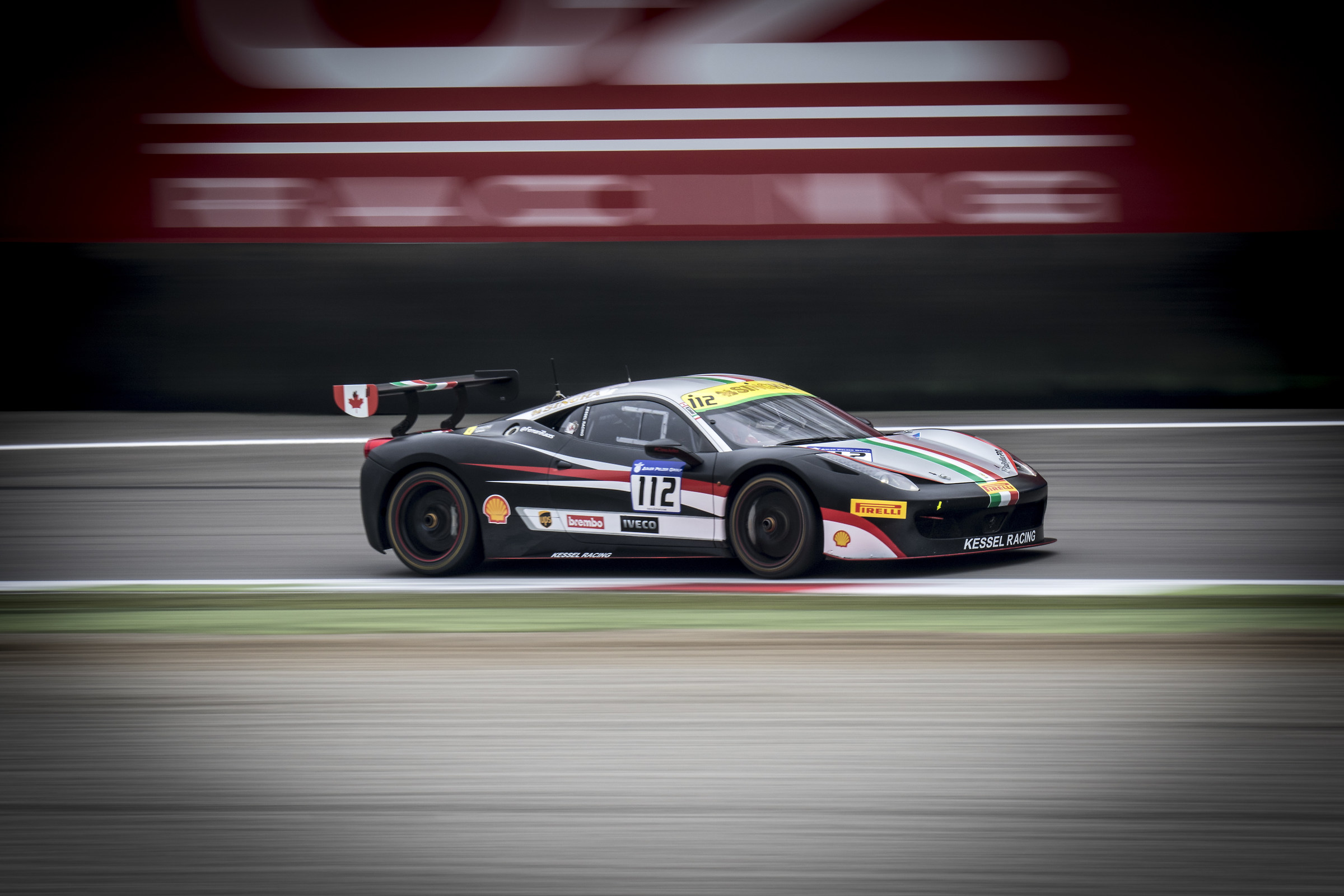 Ferrari Challenge panning
