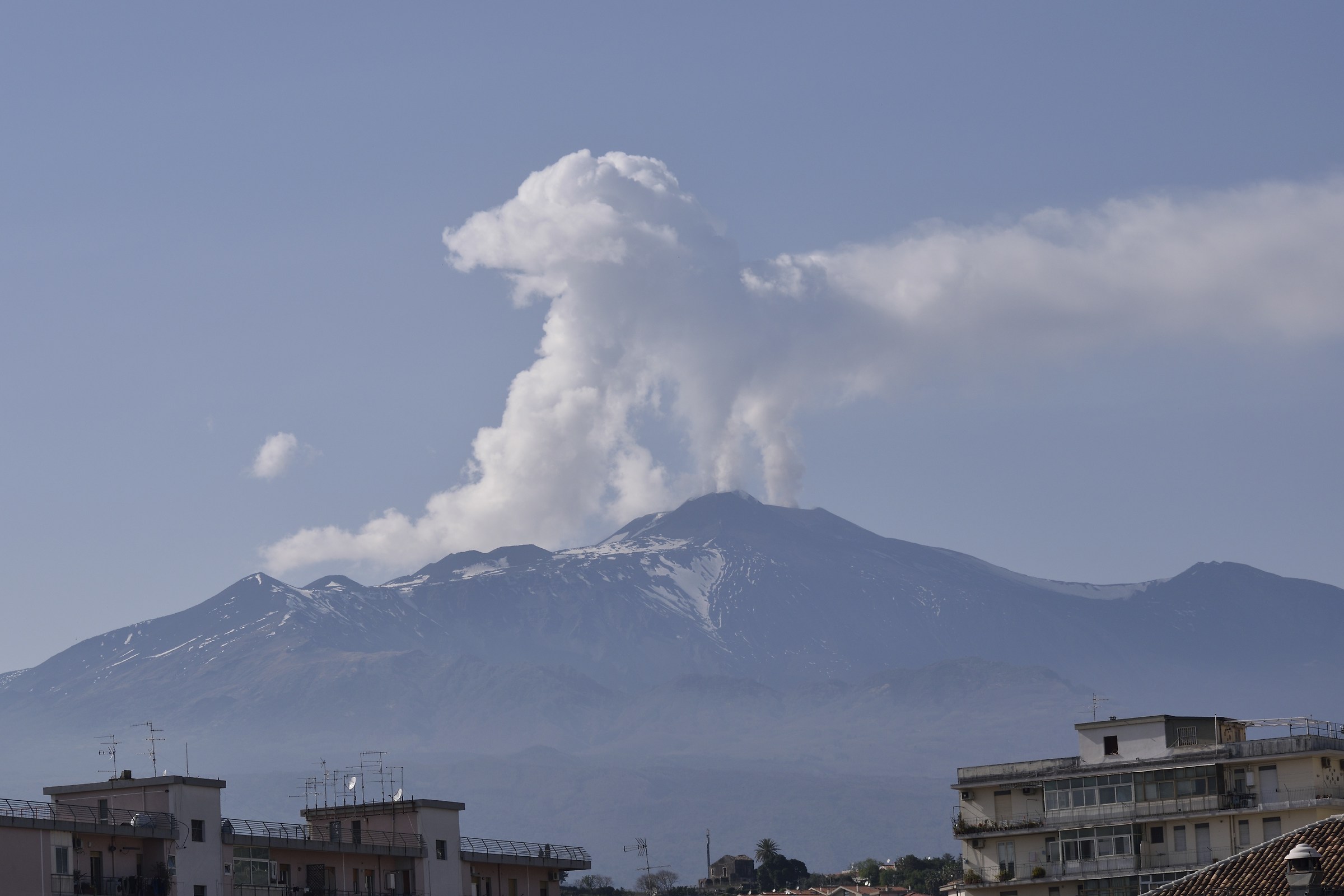 Etna in primavera