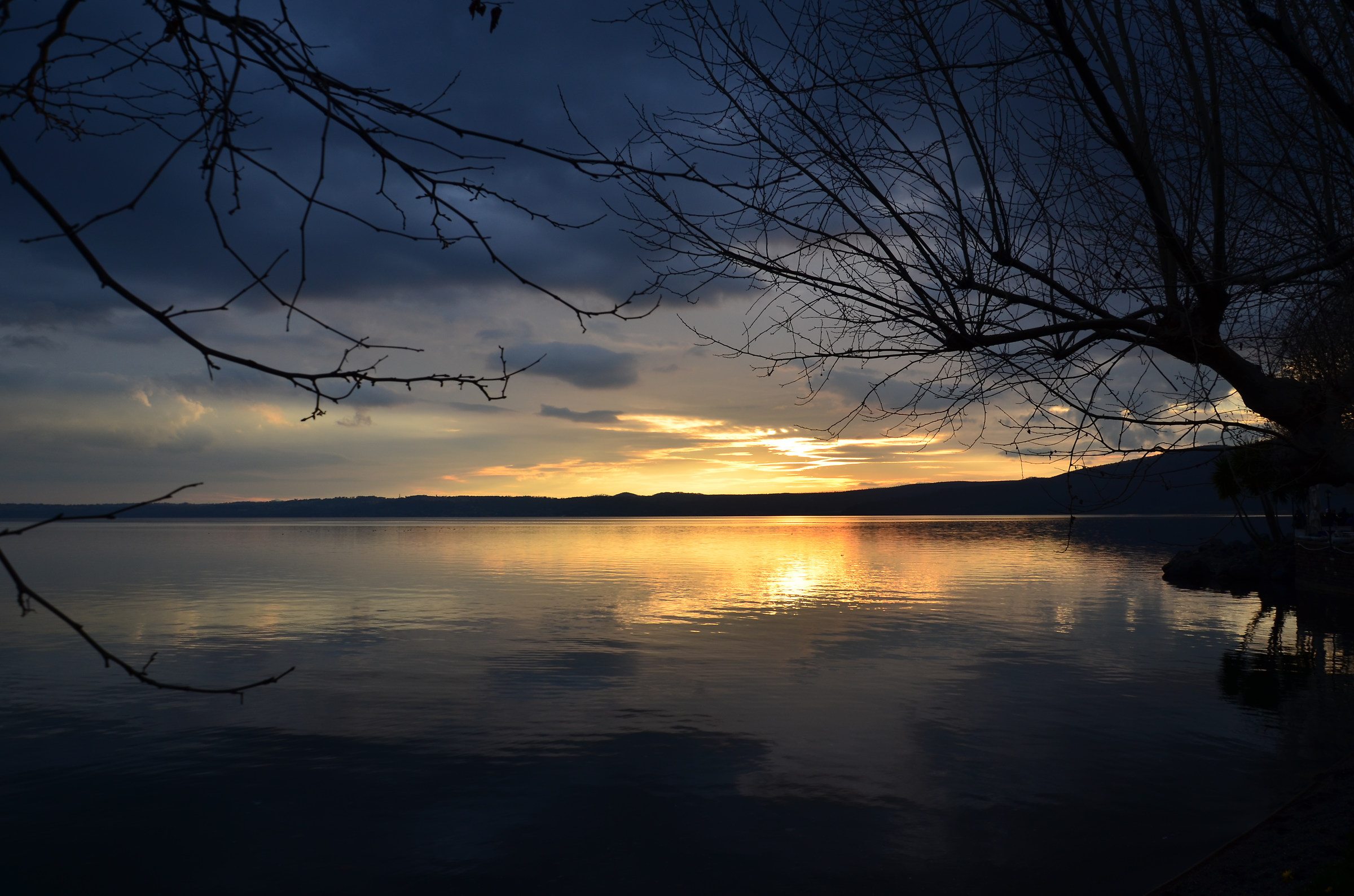 Tramonto-Lago di Trevignano