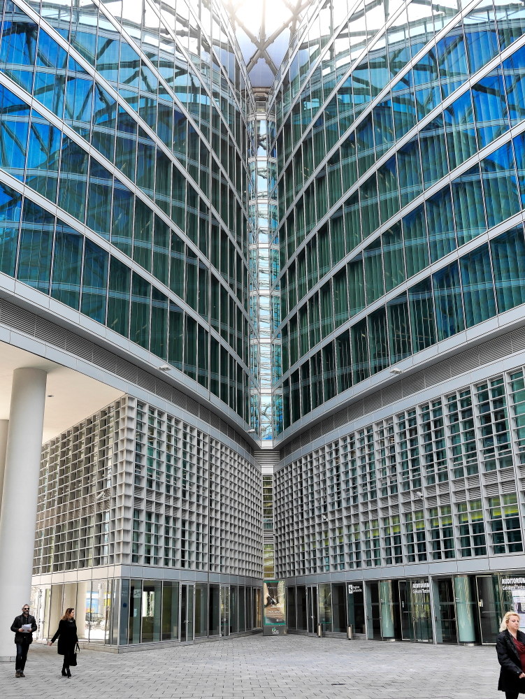 palazzo Lombardia Milano