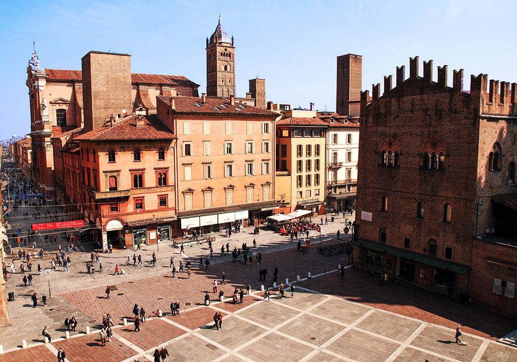 Bologna center