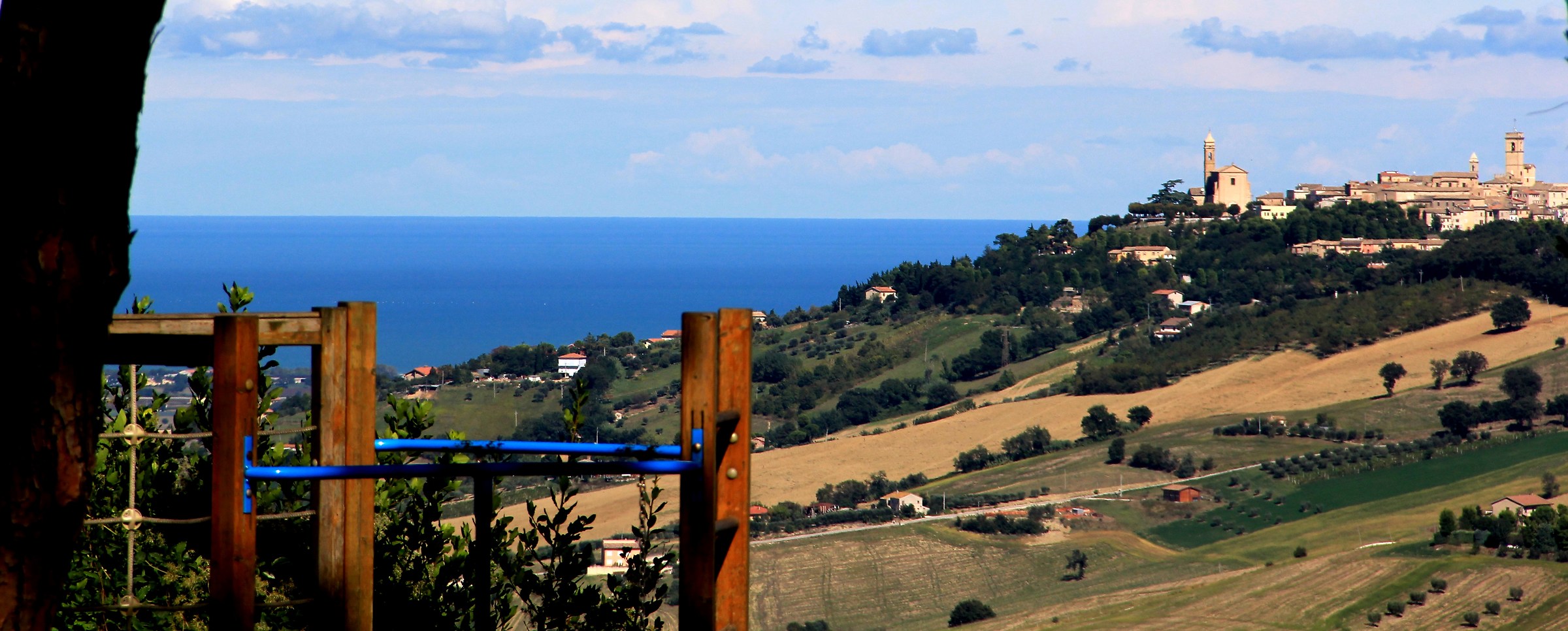 vista da uno dei borghi piu' belli d'italia