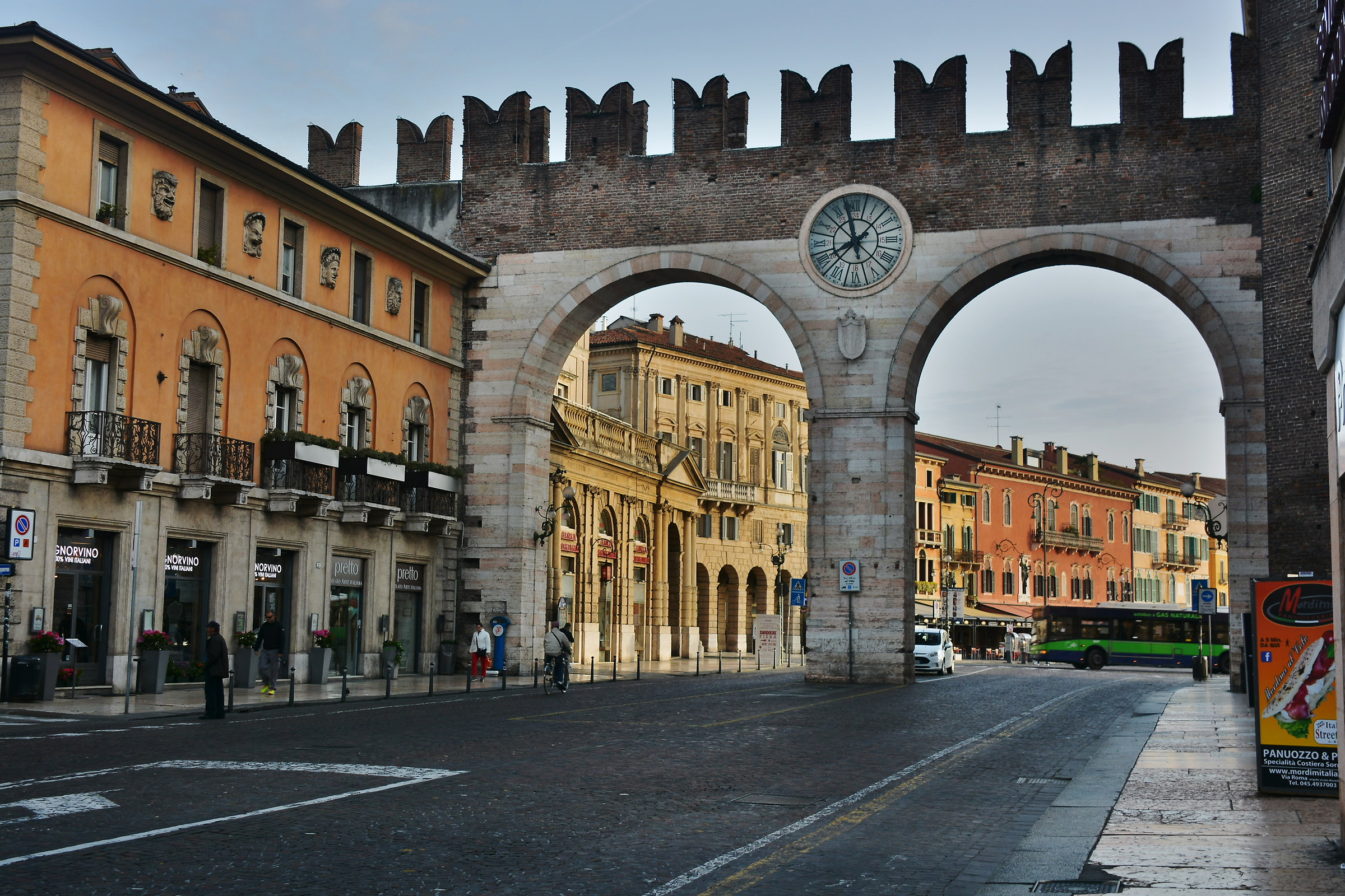 Verona ... the clock