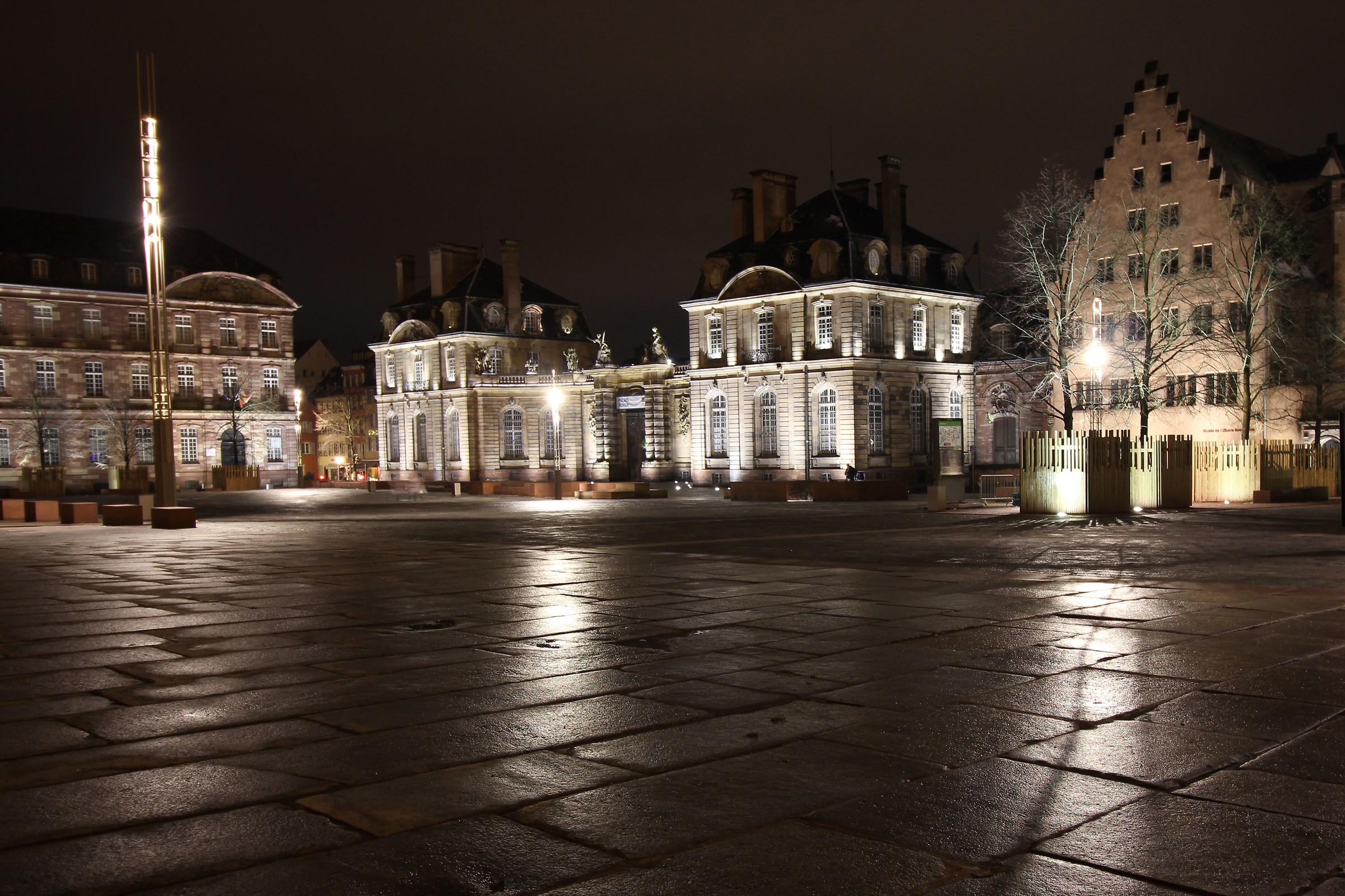 Place de la Cathedrale
