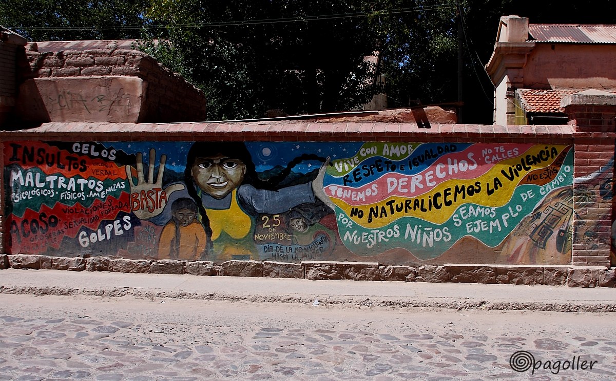Humahaca murales indios