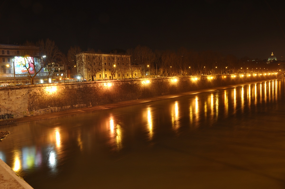 Lungotevere