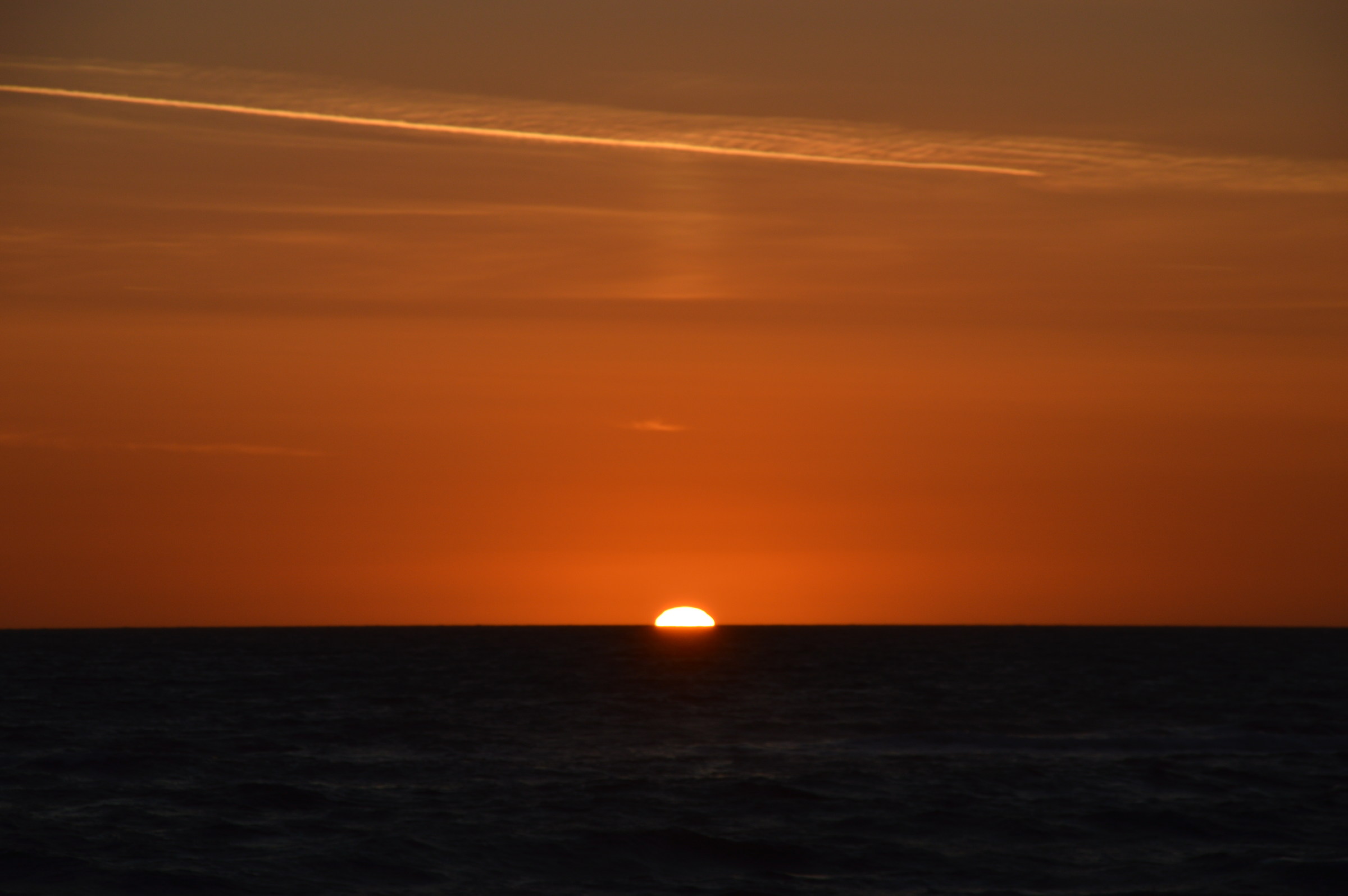 ...ed il sole dorme e i sogni poi si scordano...