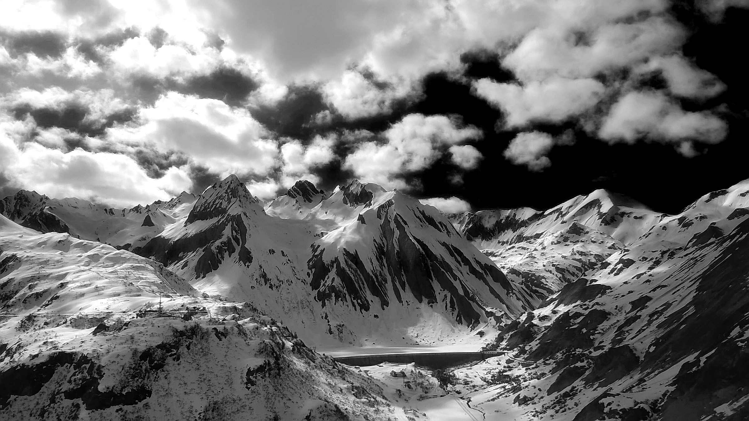 valle formazza (vb) in b.w.