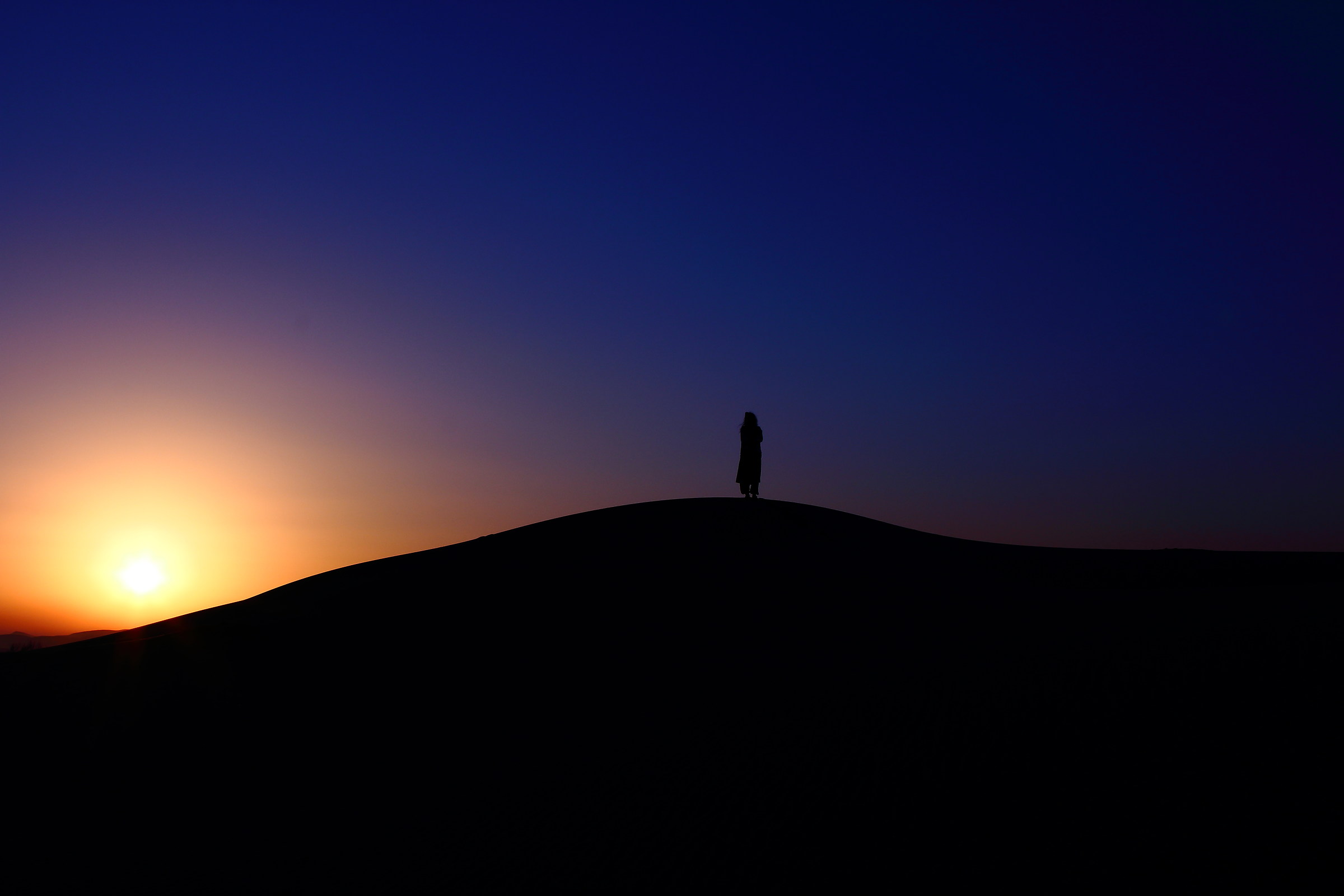 Girlfriend and Abu Dhabi sunrise