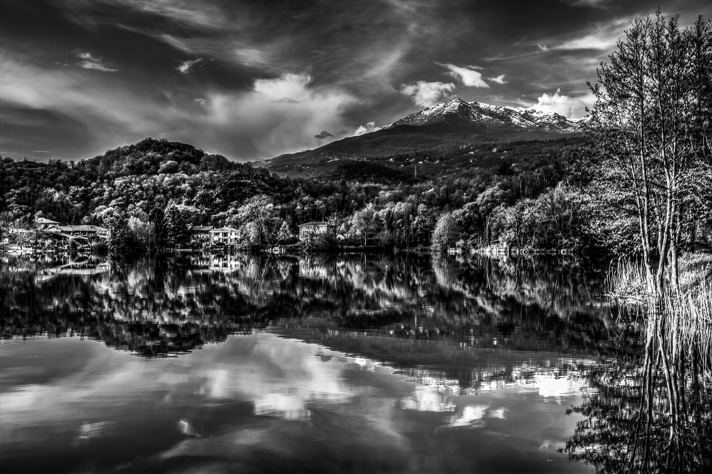 riflessi sul lago sirio 2