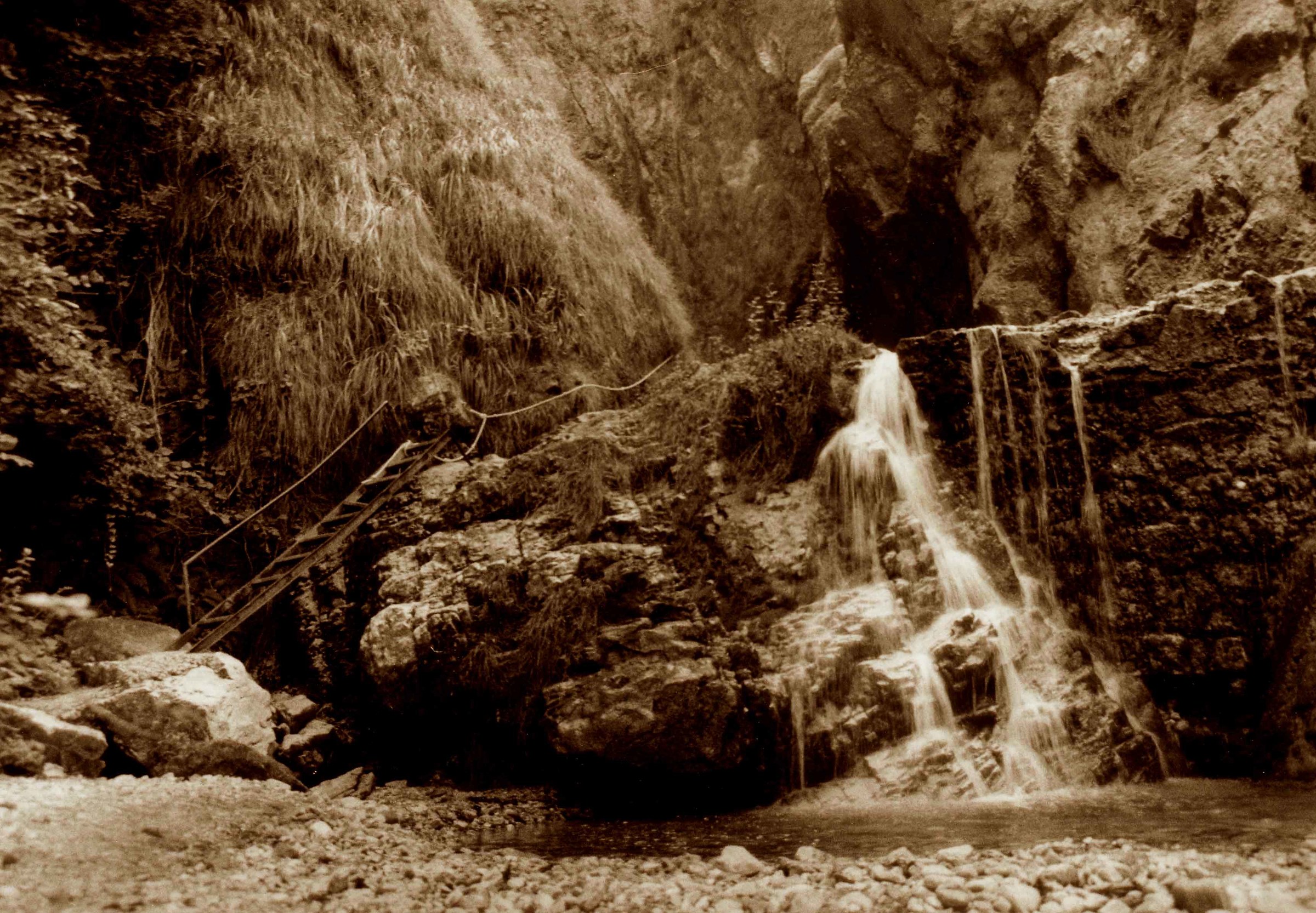 Cascata di Ferrera (va)