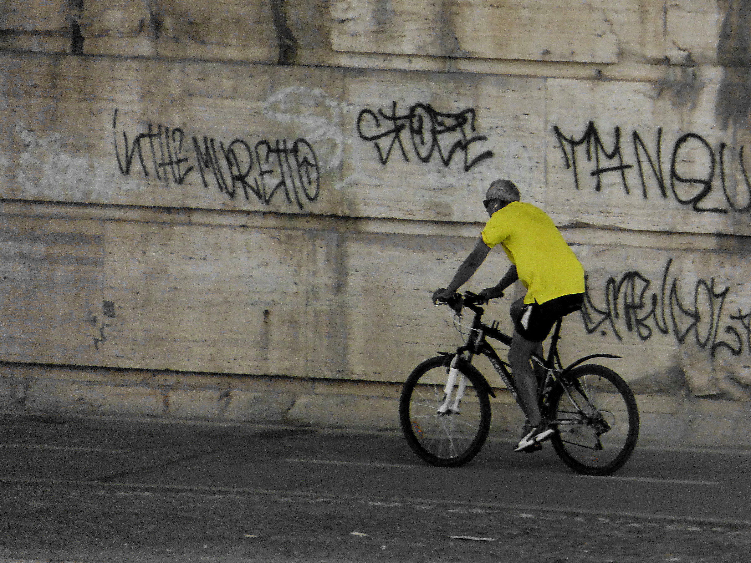 Maglia gialla su tappa teverina