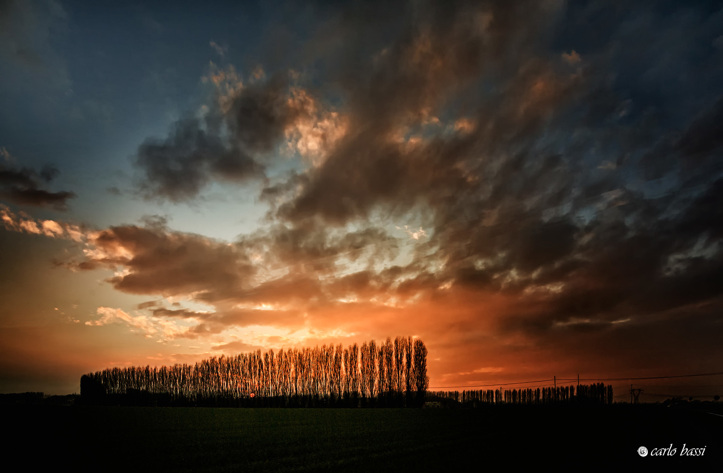Un tramonto in pianura