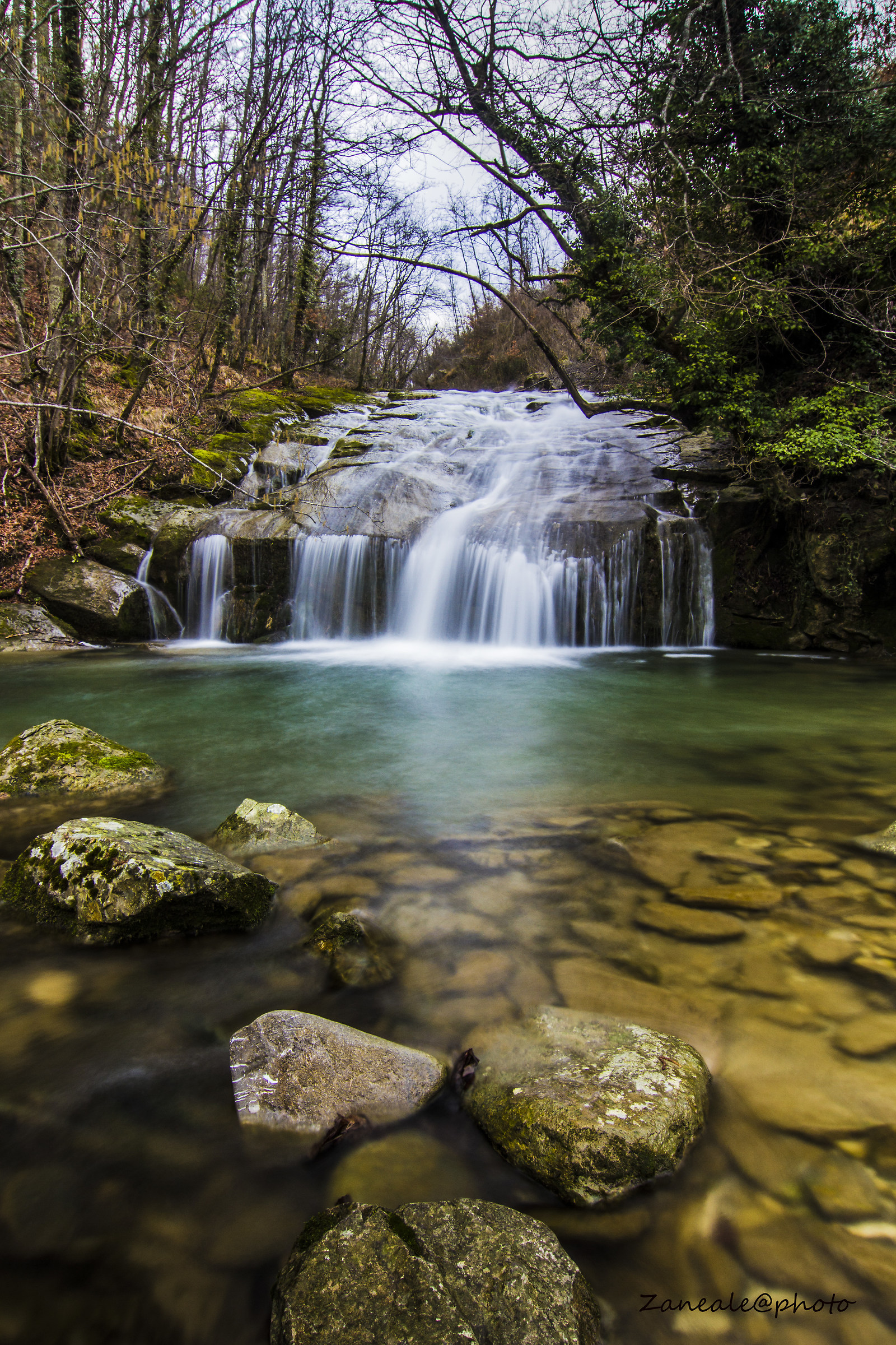 the waterfall. afra stream. sansepolcro ar