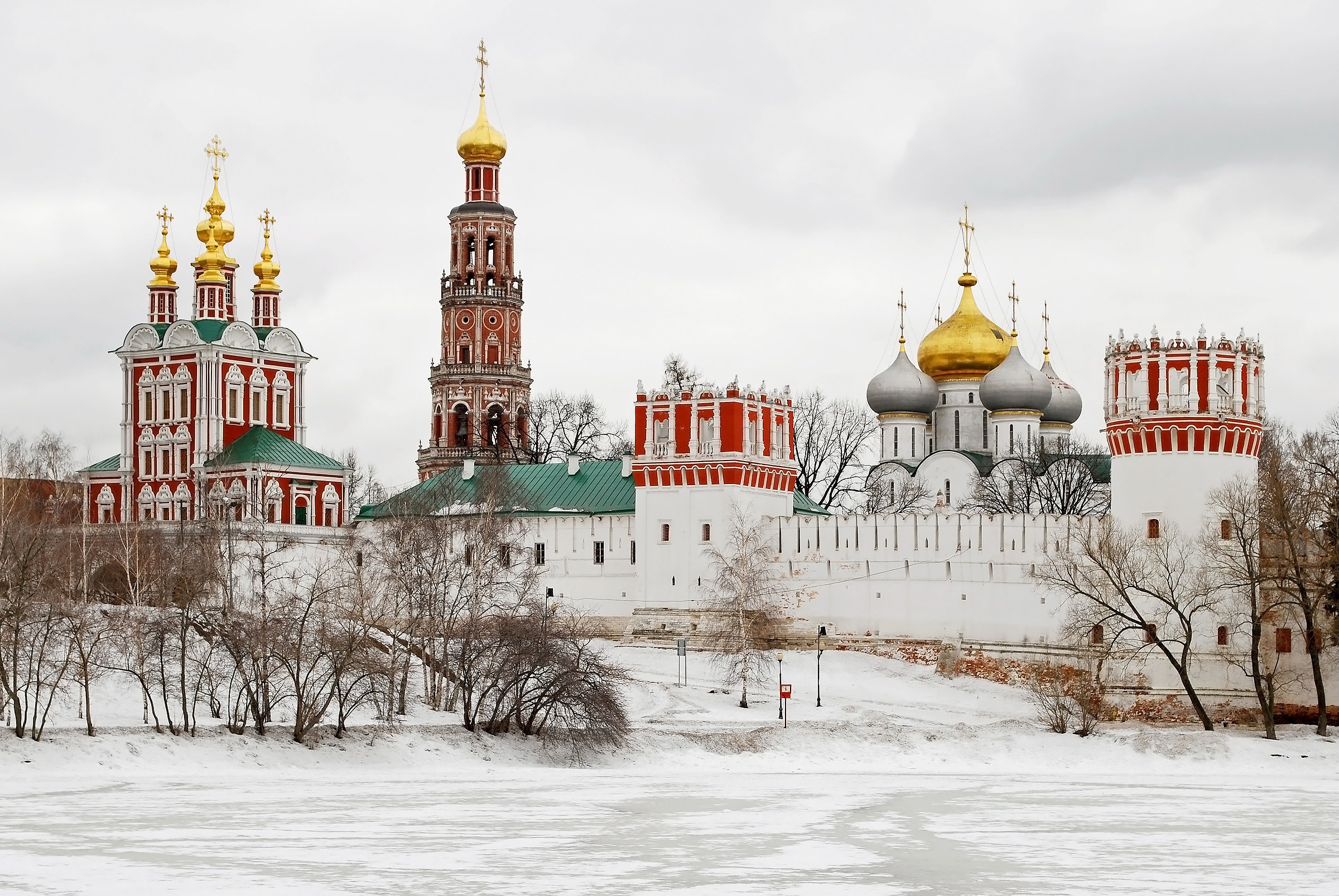 Novodevichy Convent Moskow in veste invernale.