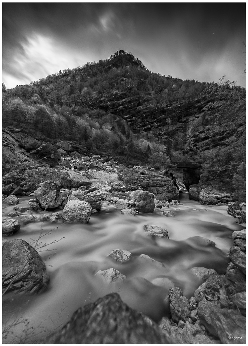 old bridge in Val Montanaia