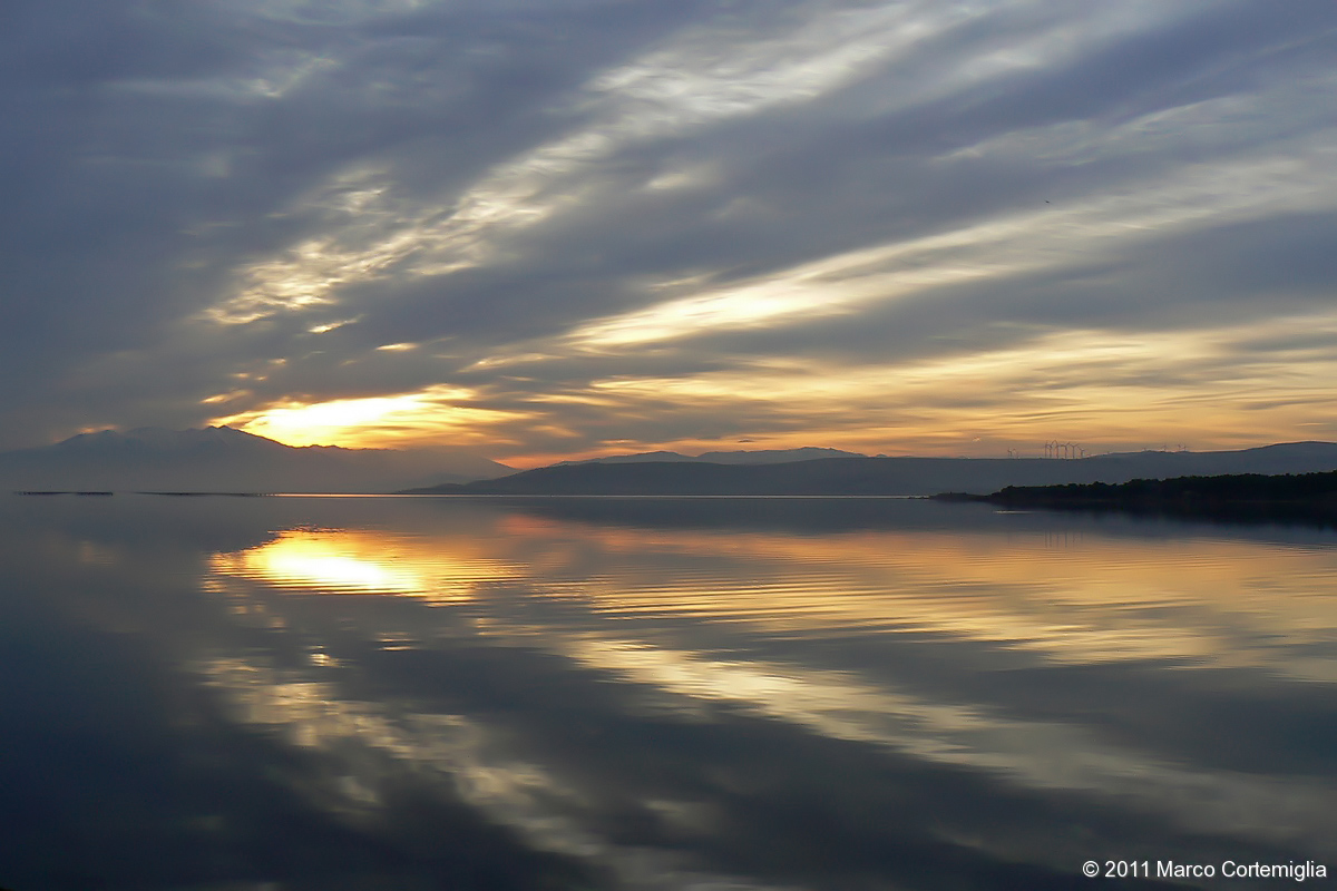 Tramonto sullo stagno di Leucate, Linguadoca-Rossiglion