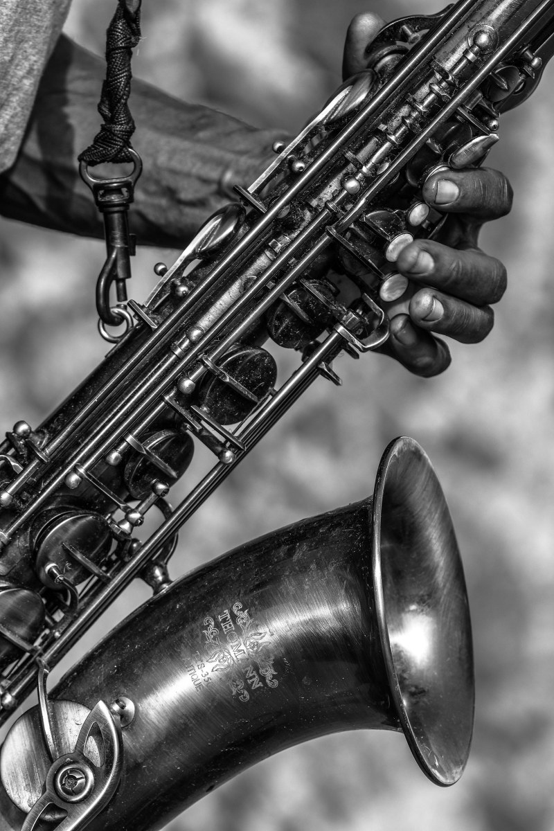 black sound .....................