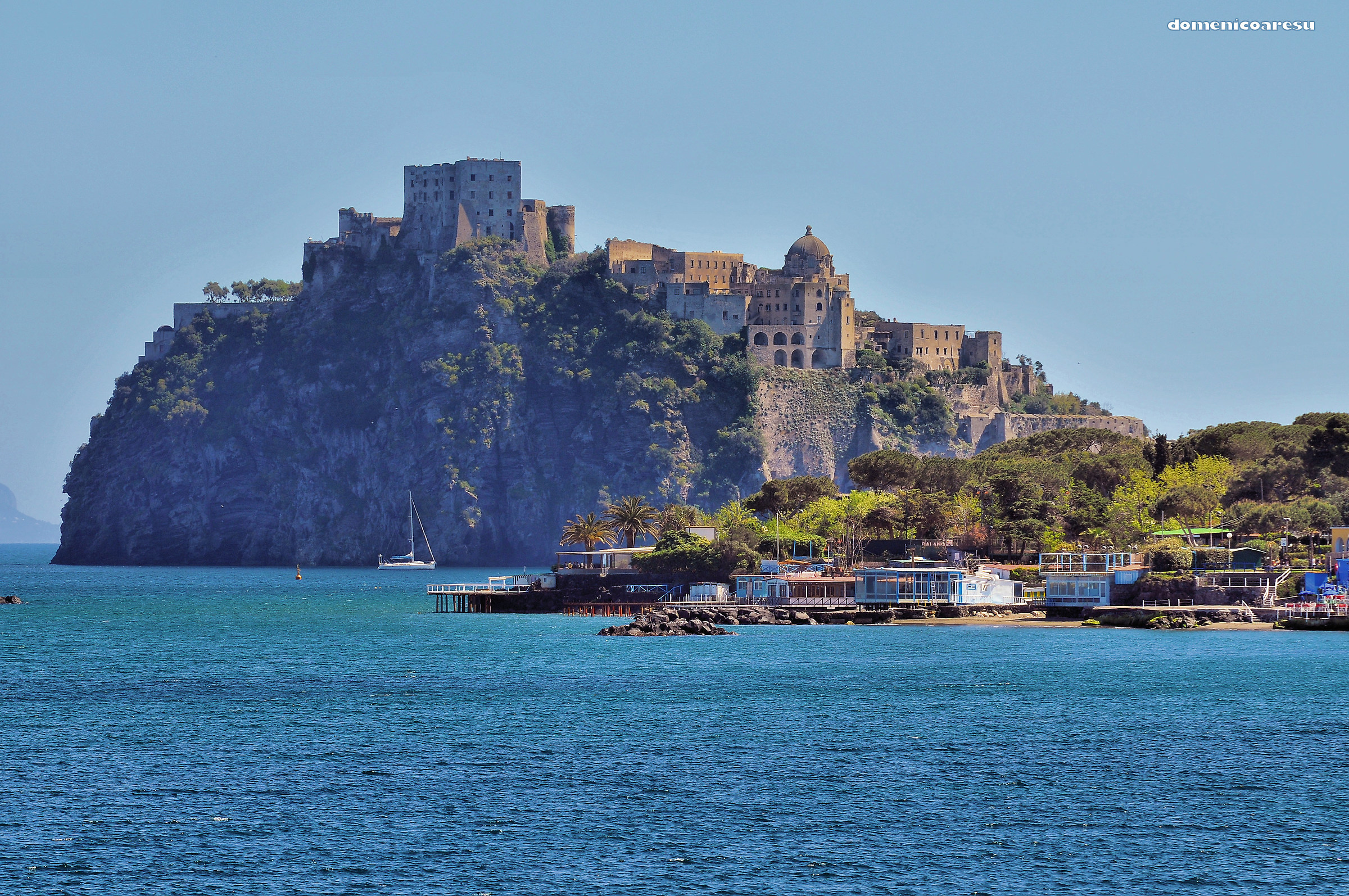 Ischia e Procida le perle della Campania