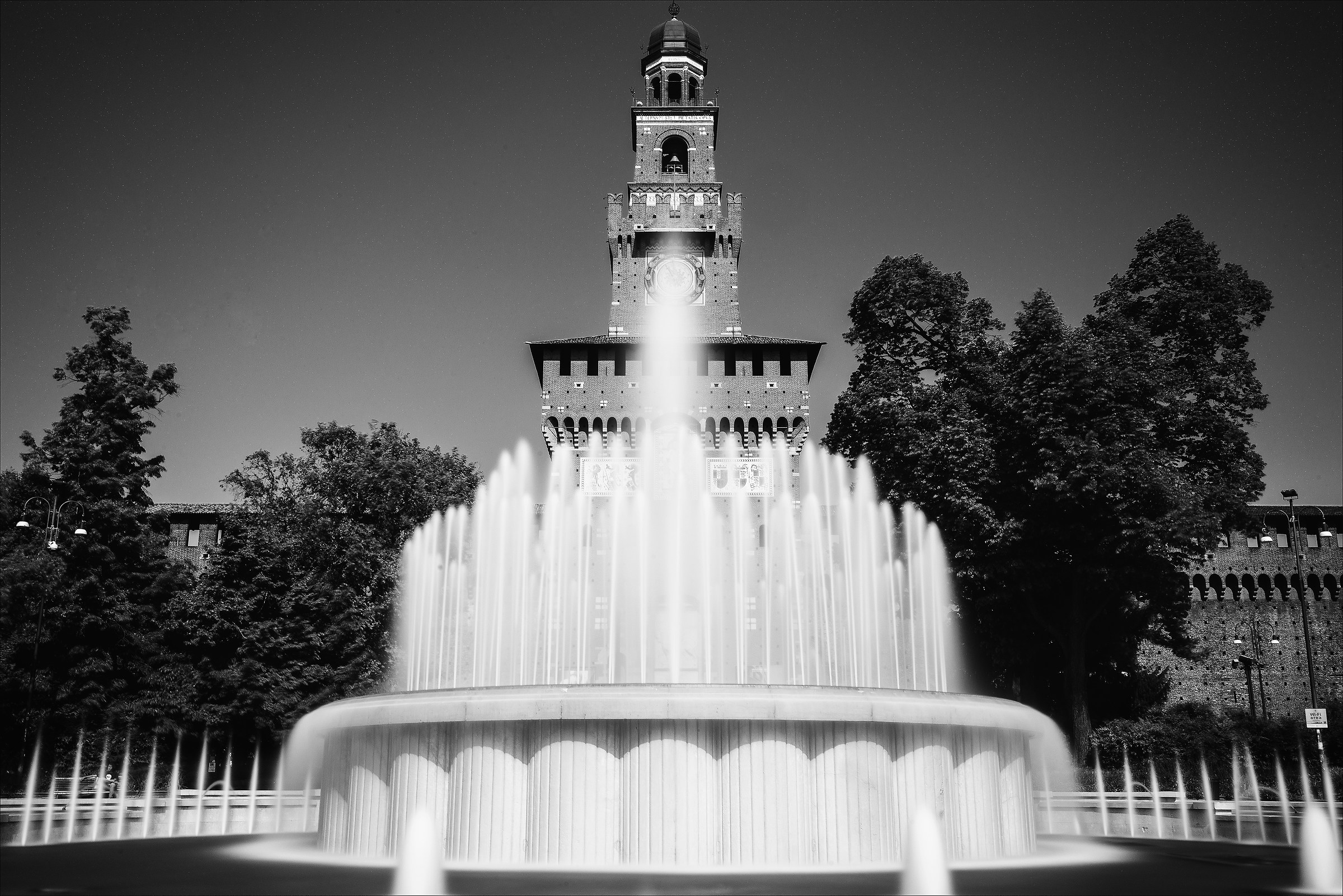 Fontana di Piazza Castello - Milan