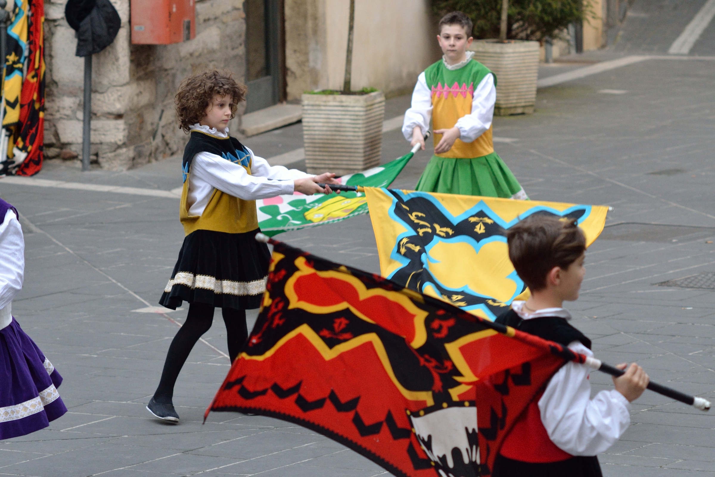 Flag bearers of Orte 2