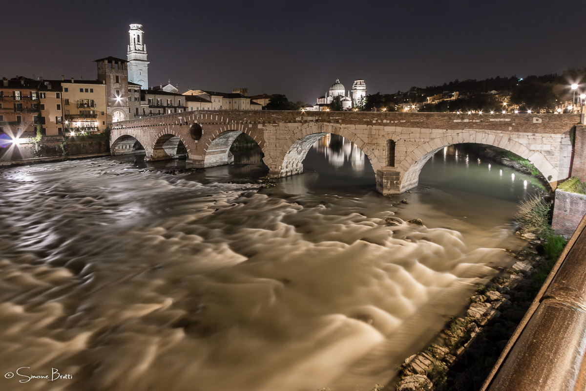 Ponte Pietra from Rigaste Redeemer
