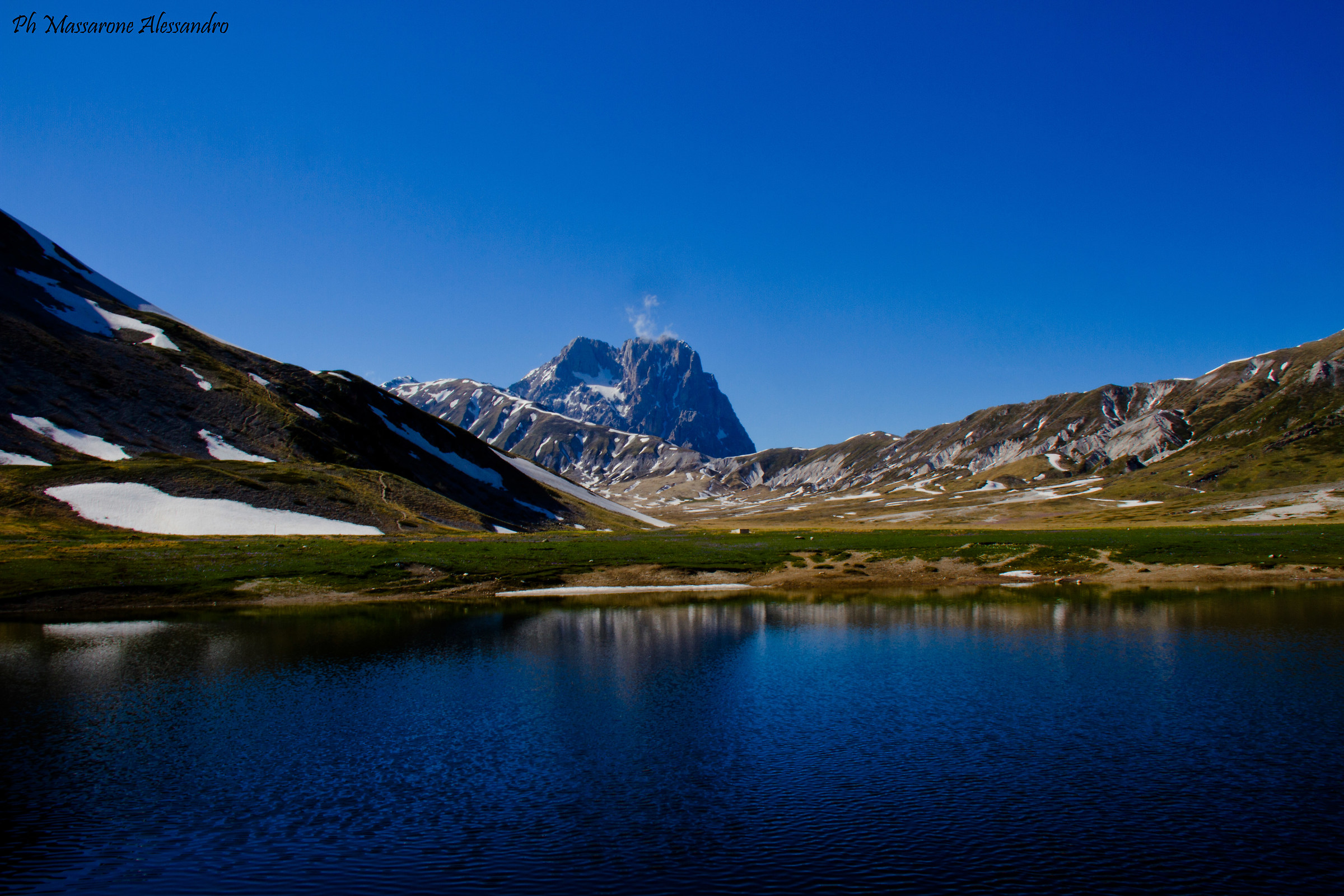 Il Corno Grande dal lago di Pietranzoni