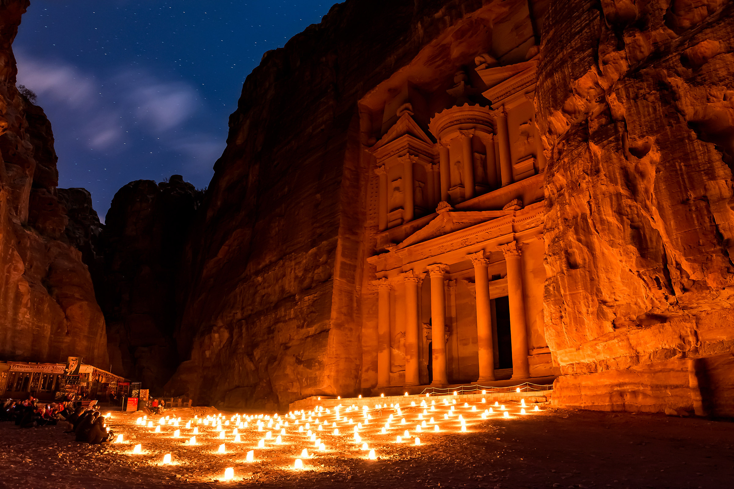Petra by night - La tomba del re