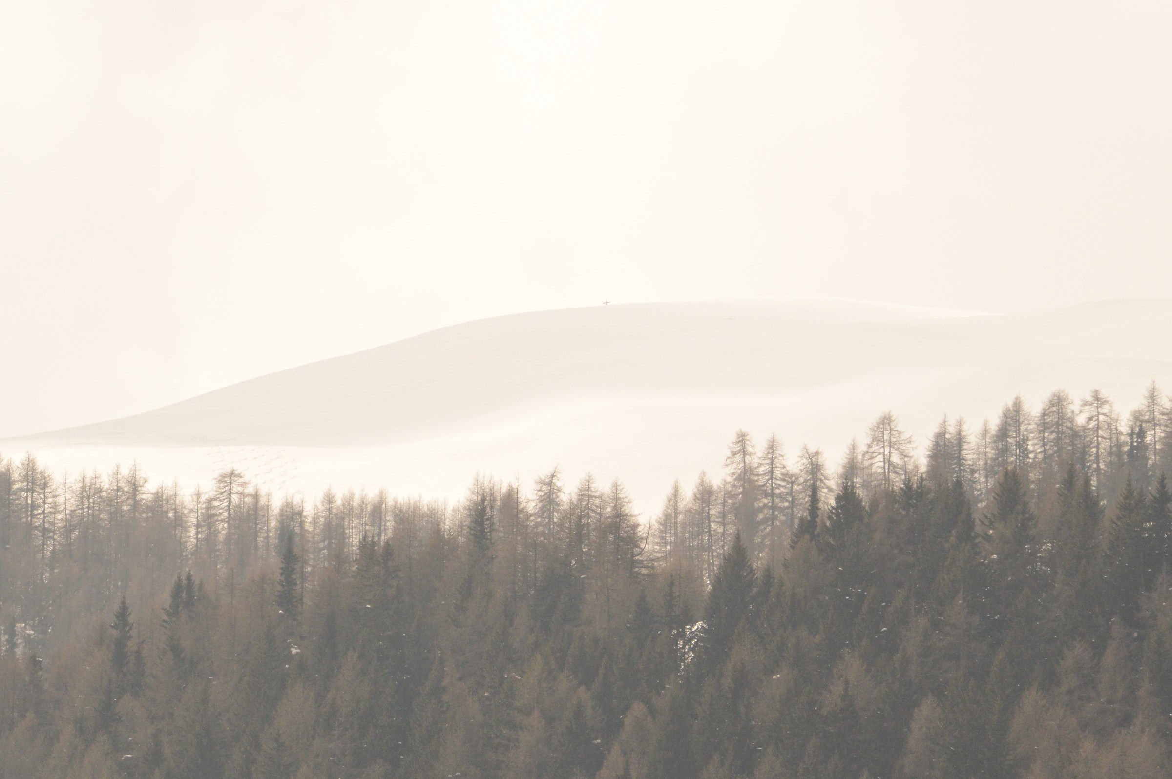 La collina oltre il mondo