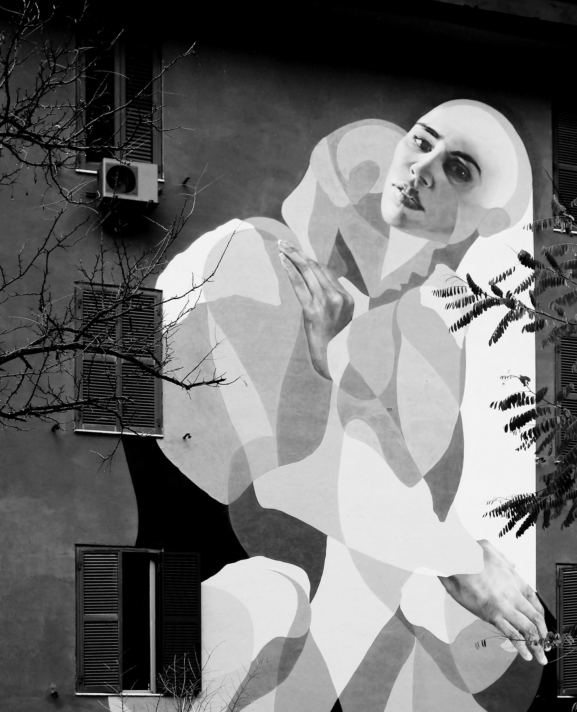 from color to black and white