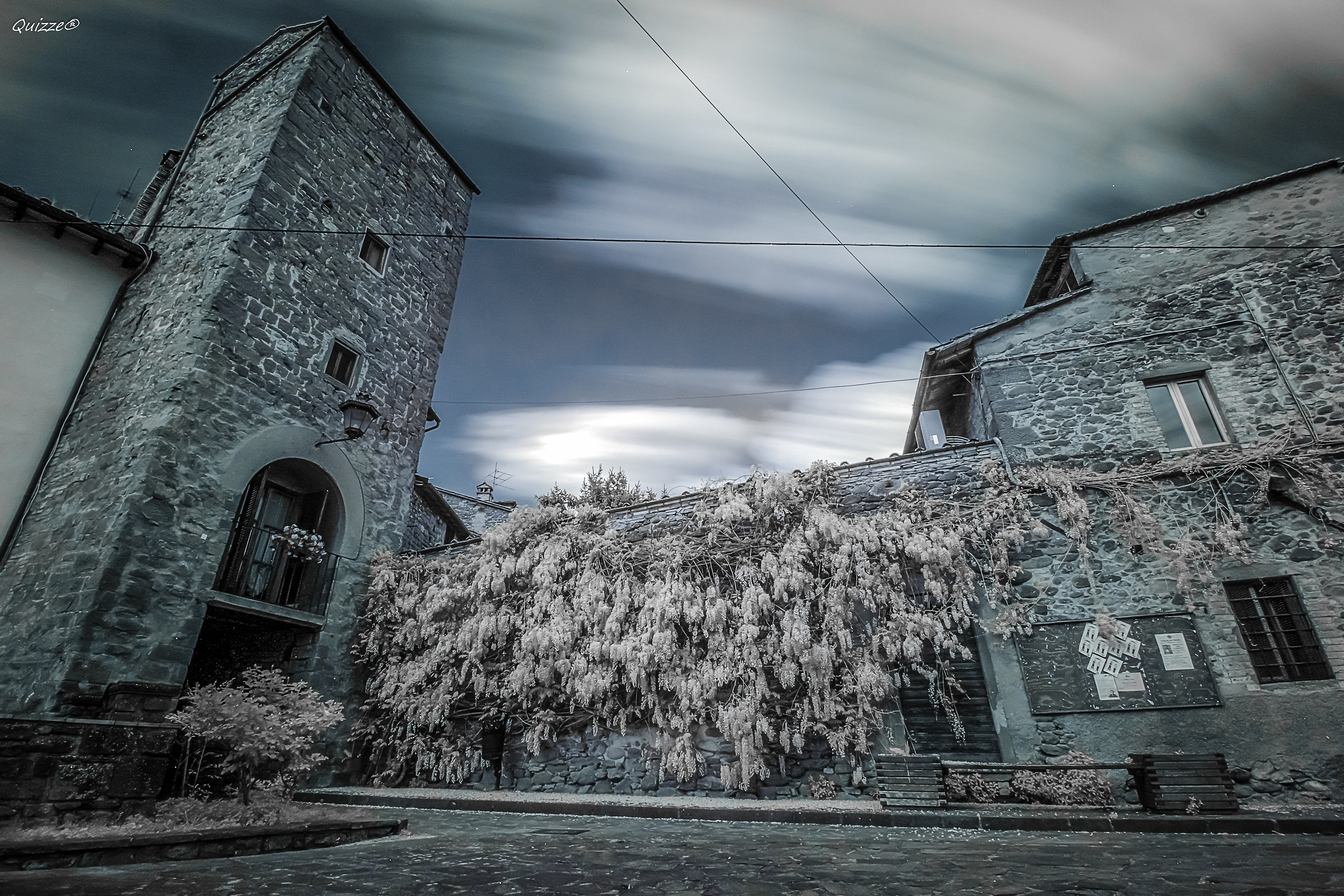Piazza Nova - Infrared Vision