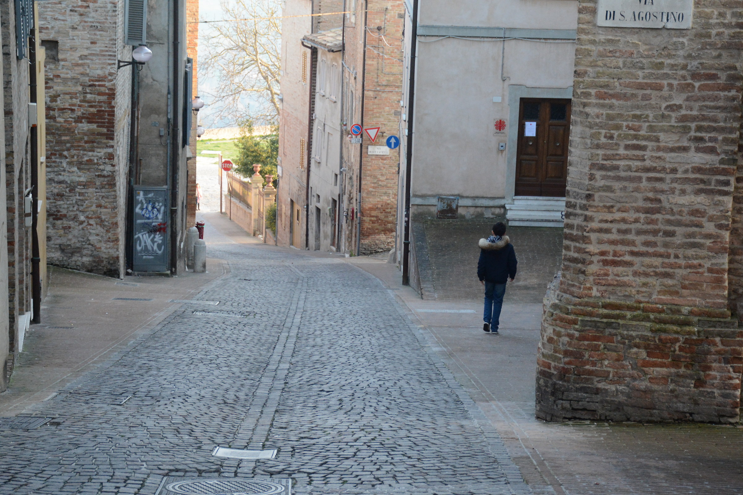 Urbino ... lonely walk