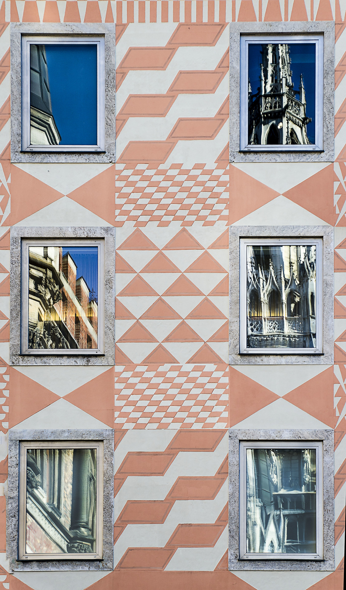 Paintings by Monaco Marienplatz