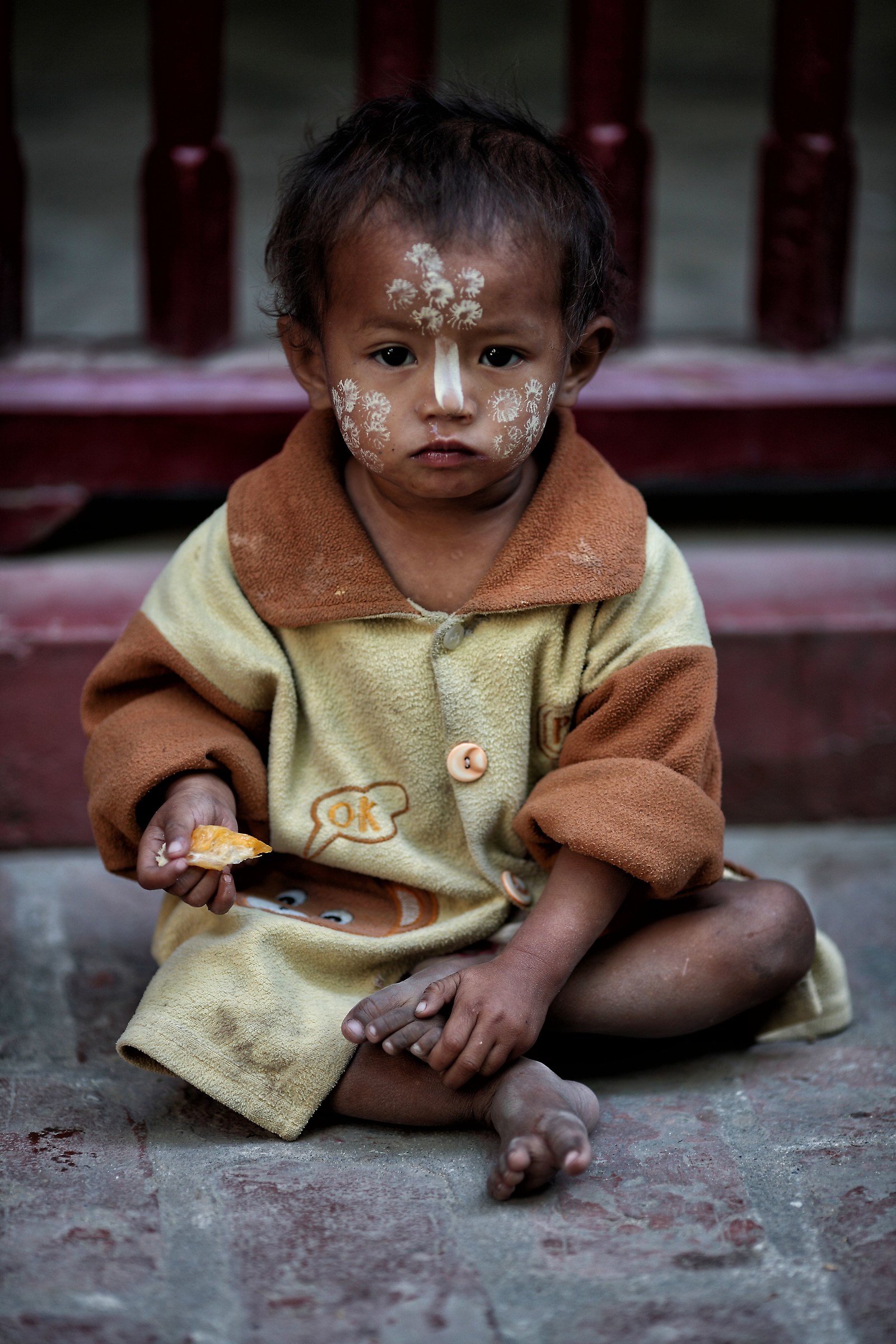 A poverty impossible to accept the second frame