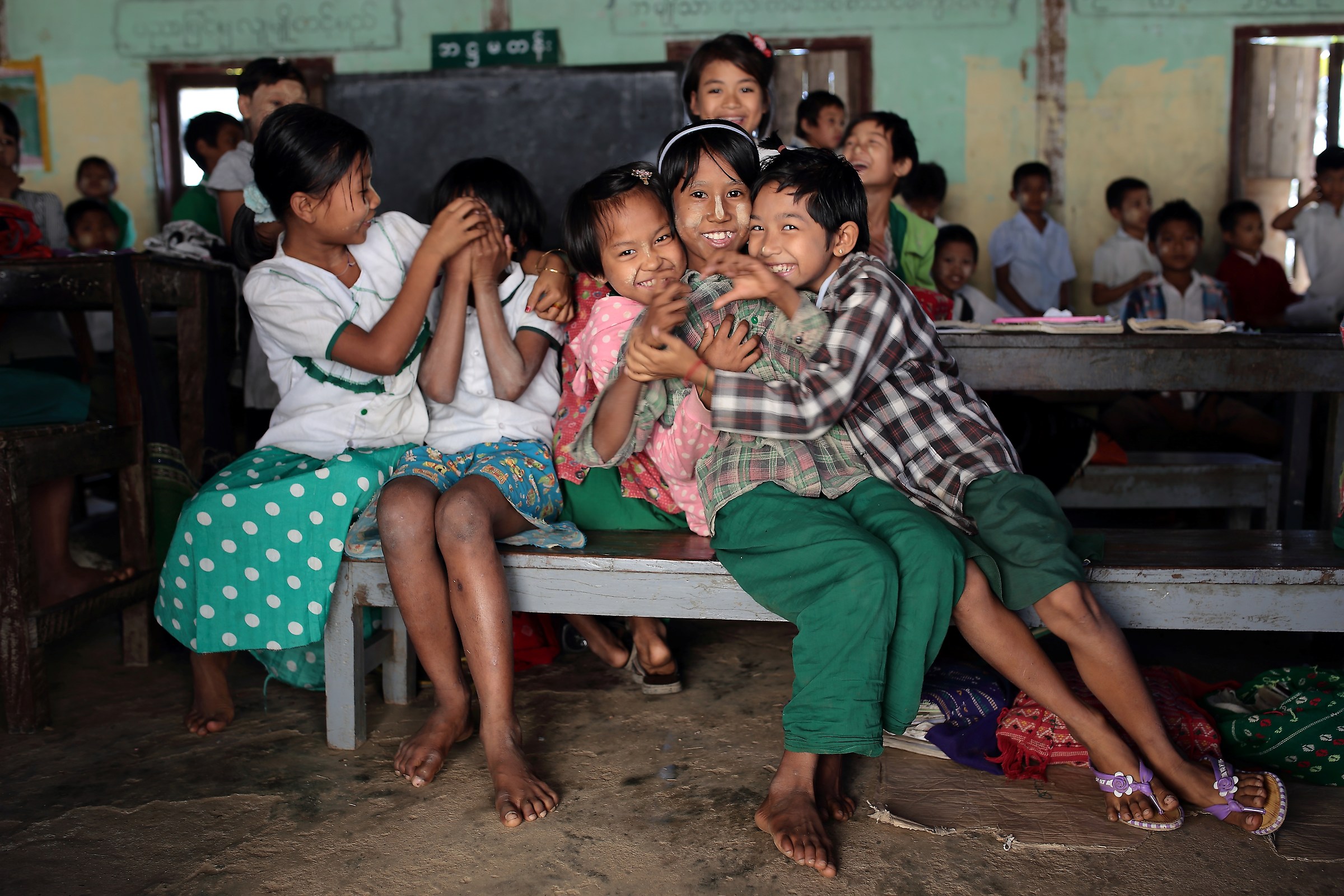 Myanmar - to school, the years of lightness