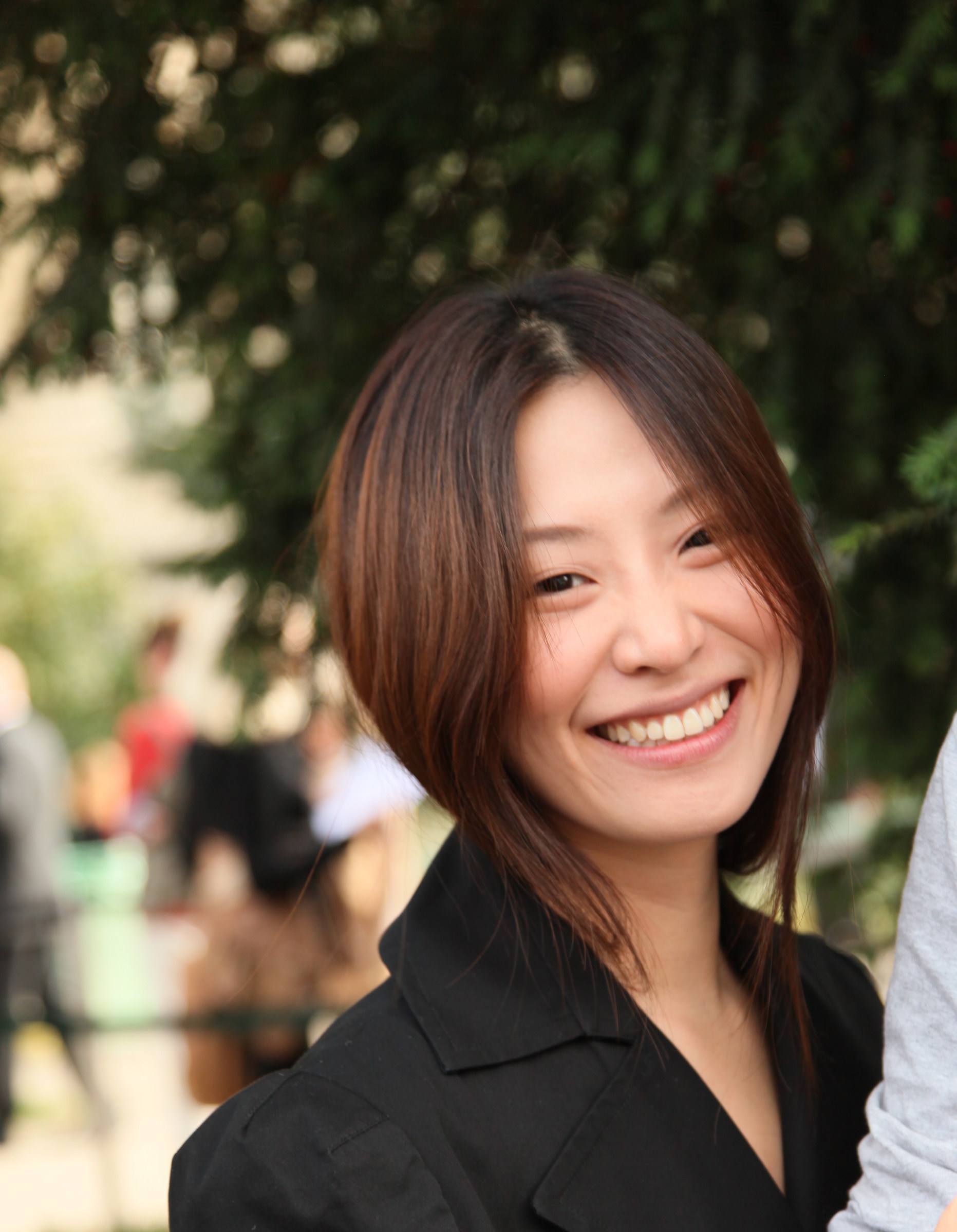 Asian beauty Sherry Lee