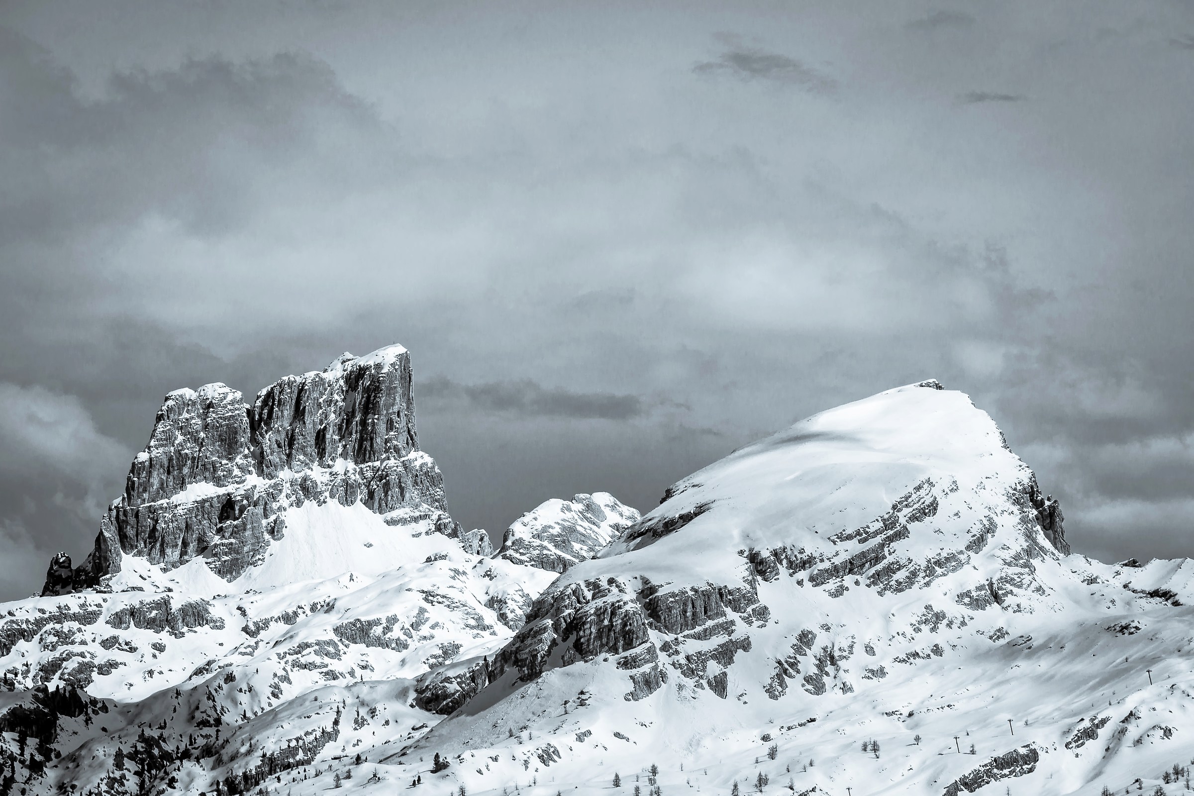 Averau dopo la nevicata del 24 Aprile