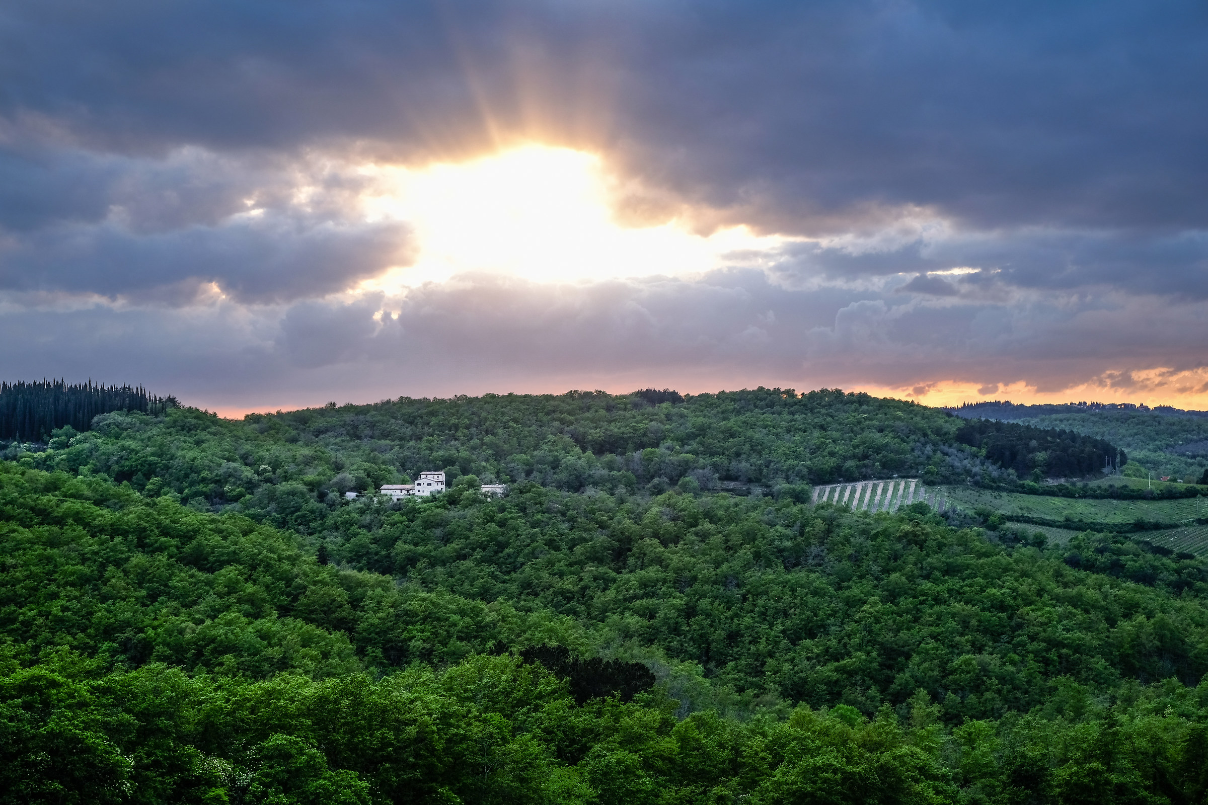 Un raggio di sole in un cielo dubbioso