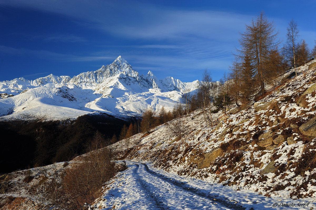 Monviso on the trail to Punta Ostanetta