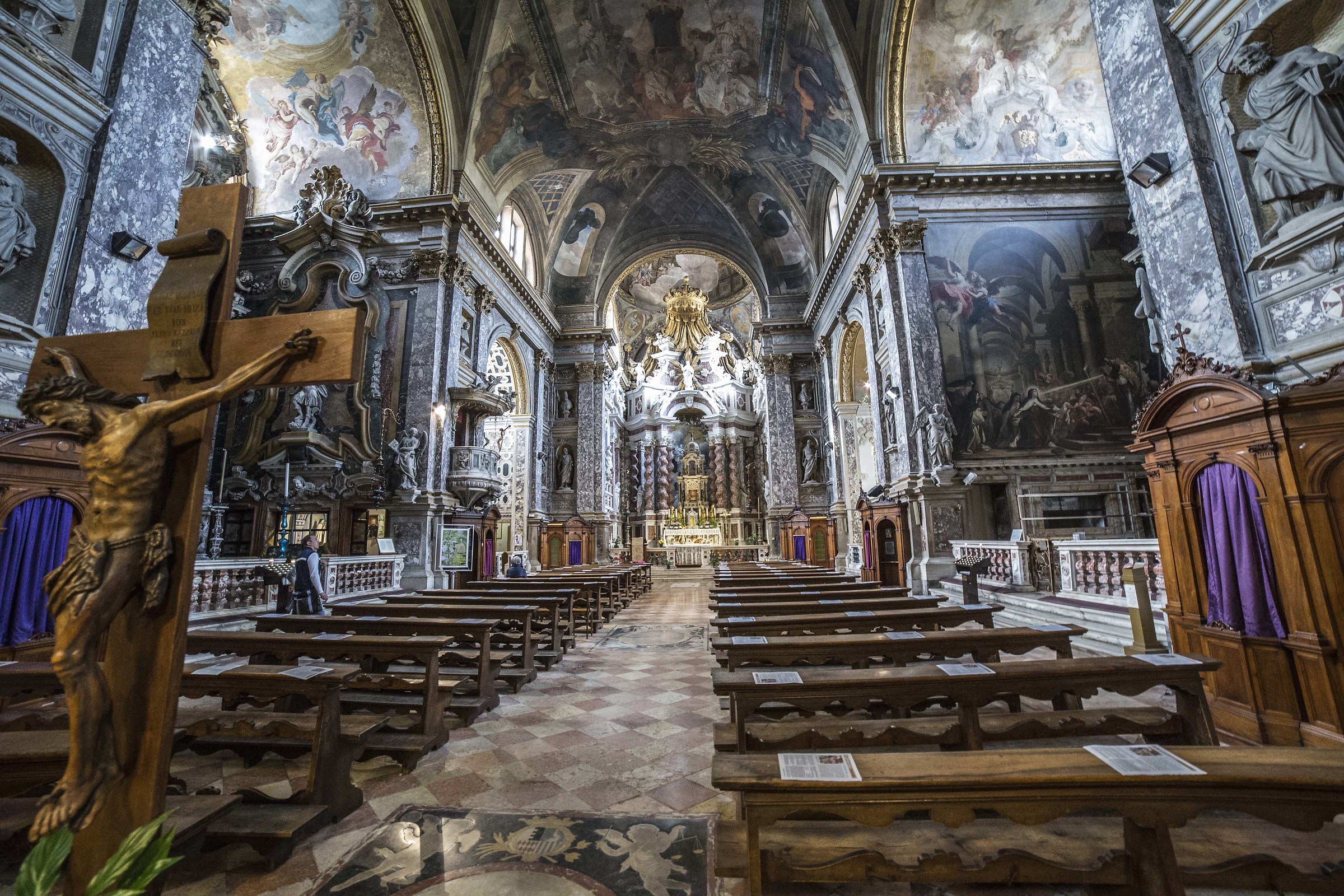 Ok, troppo photoshop qua