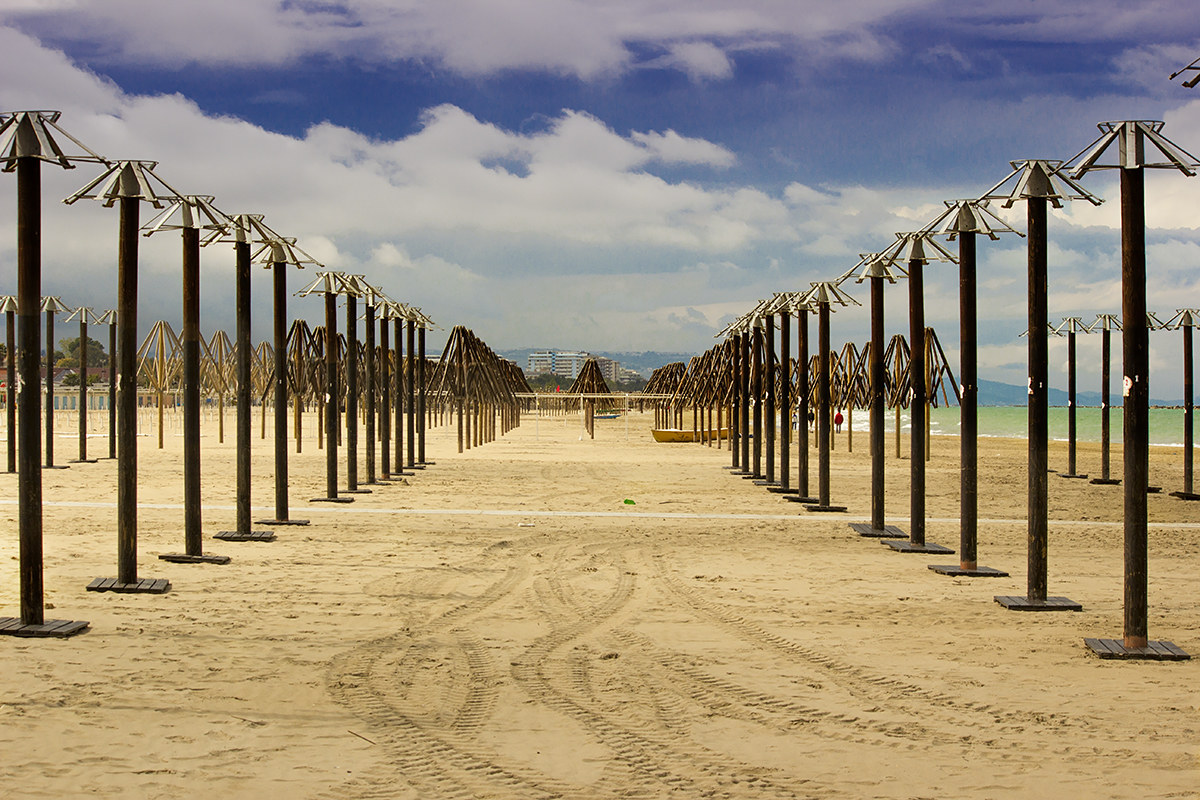 Sentinels of the sea