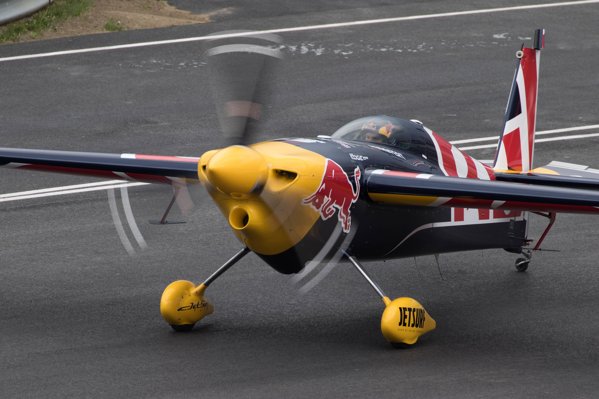 Ready for take off 01