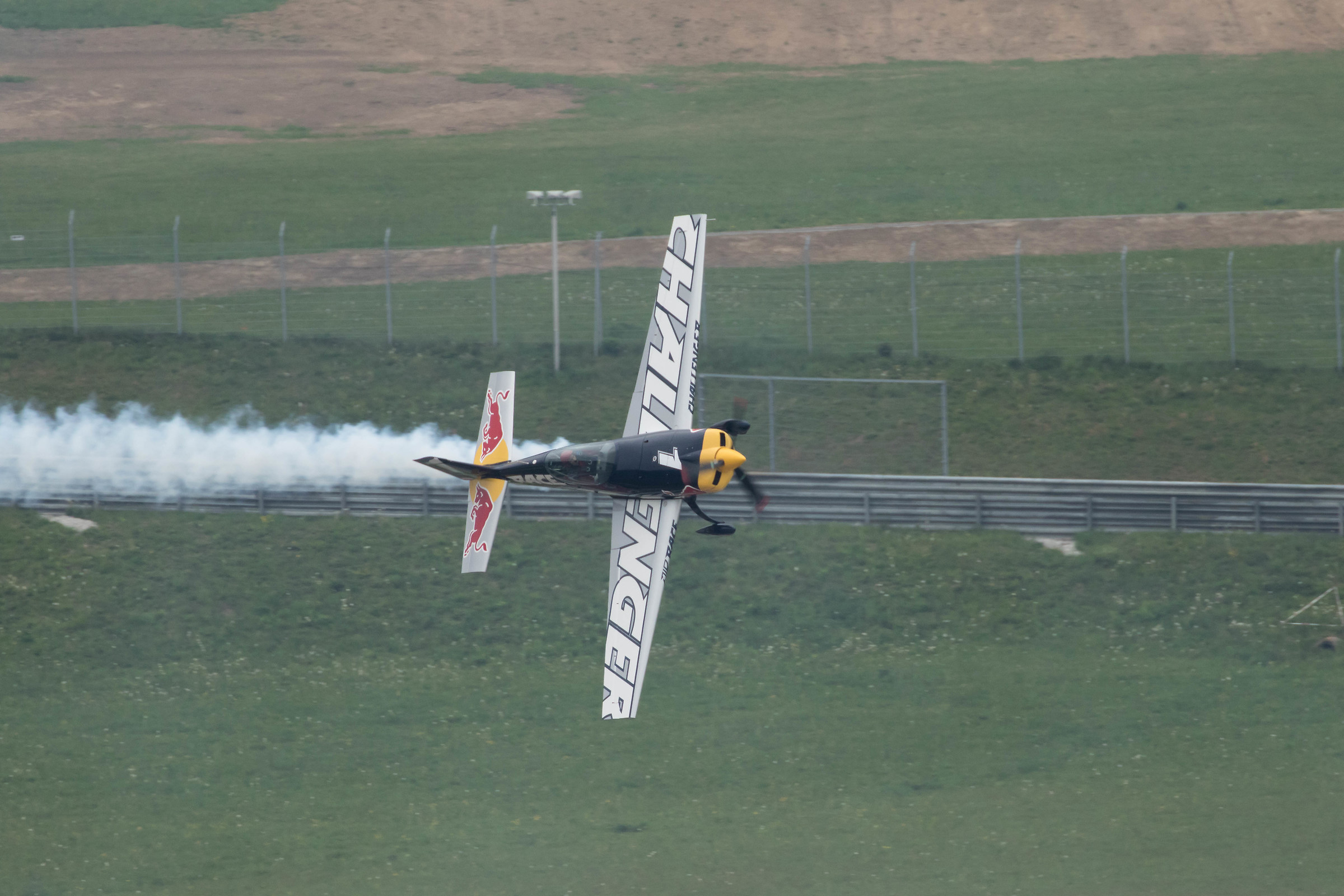 Ready, On the track, Smoke on.... 04